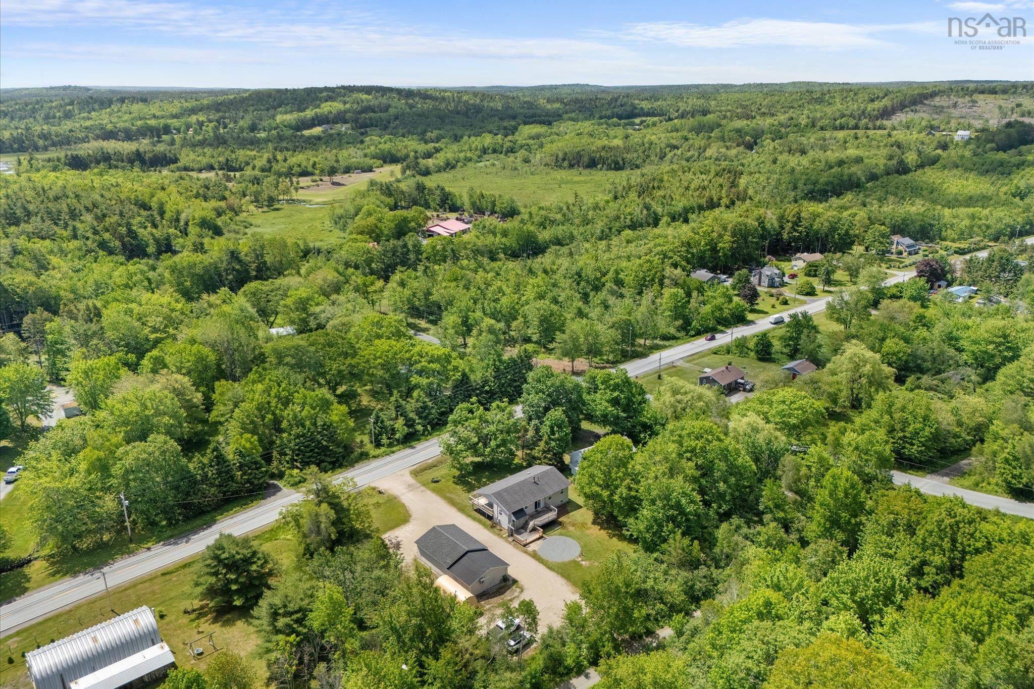 $574,900.00: 706 Highway 325, Blockhouse