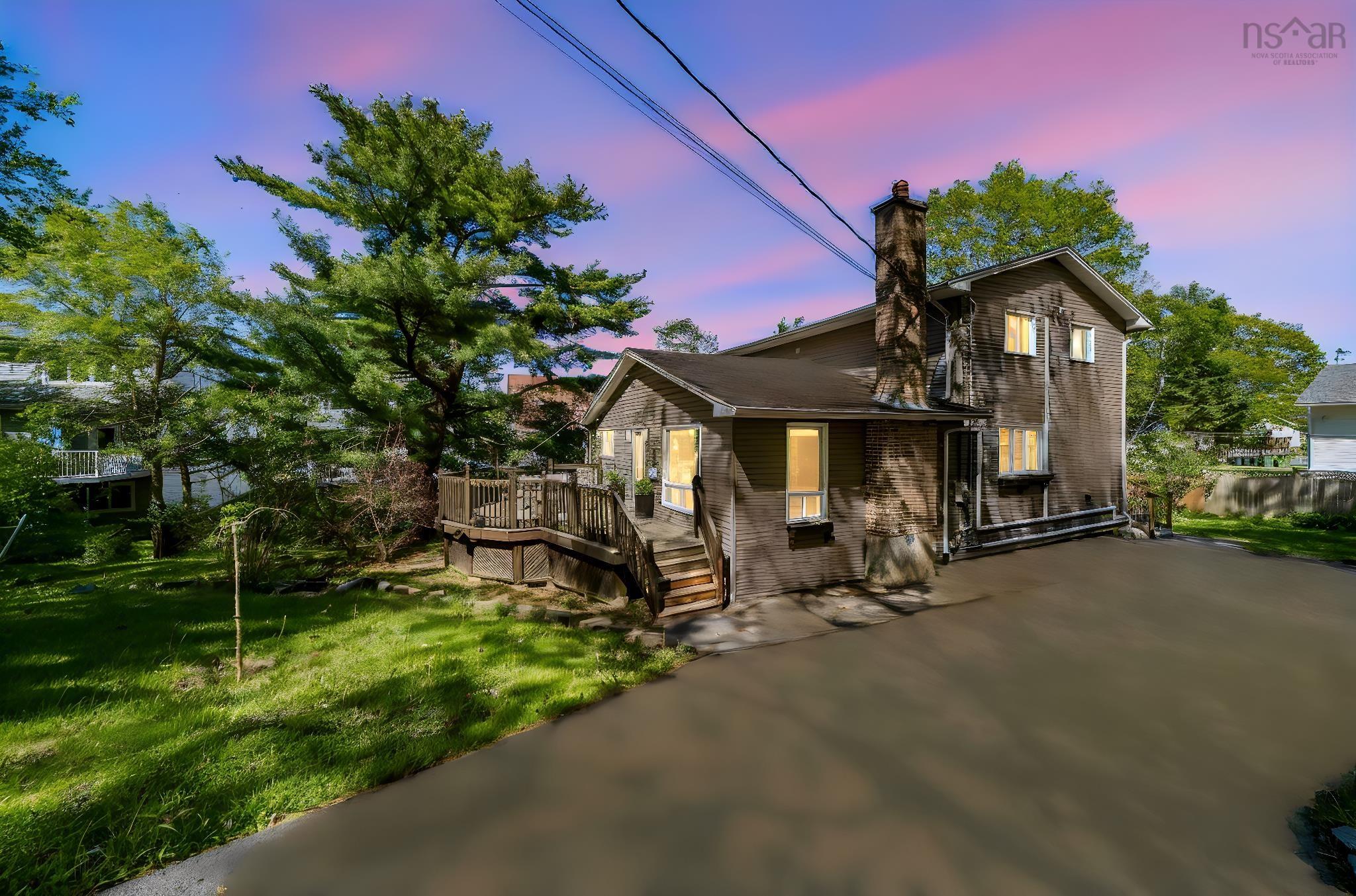 $599,900.00: 7 Crabapple Lane, Spryfield