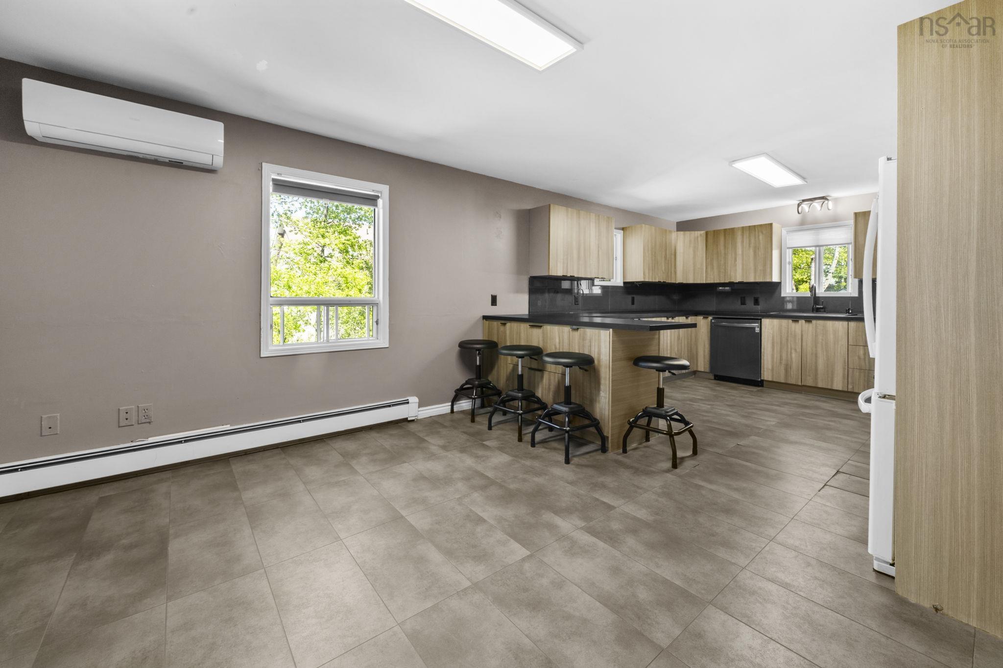 $599,900.00: 7 Crabapple Lane, Spryfield