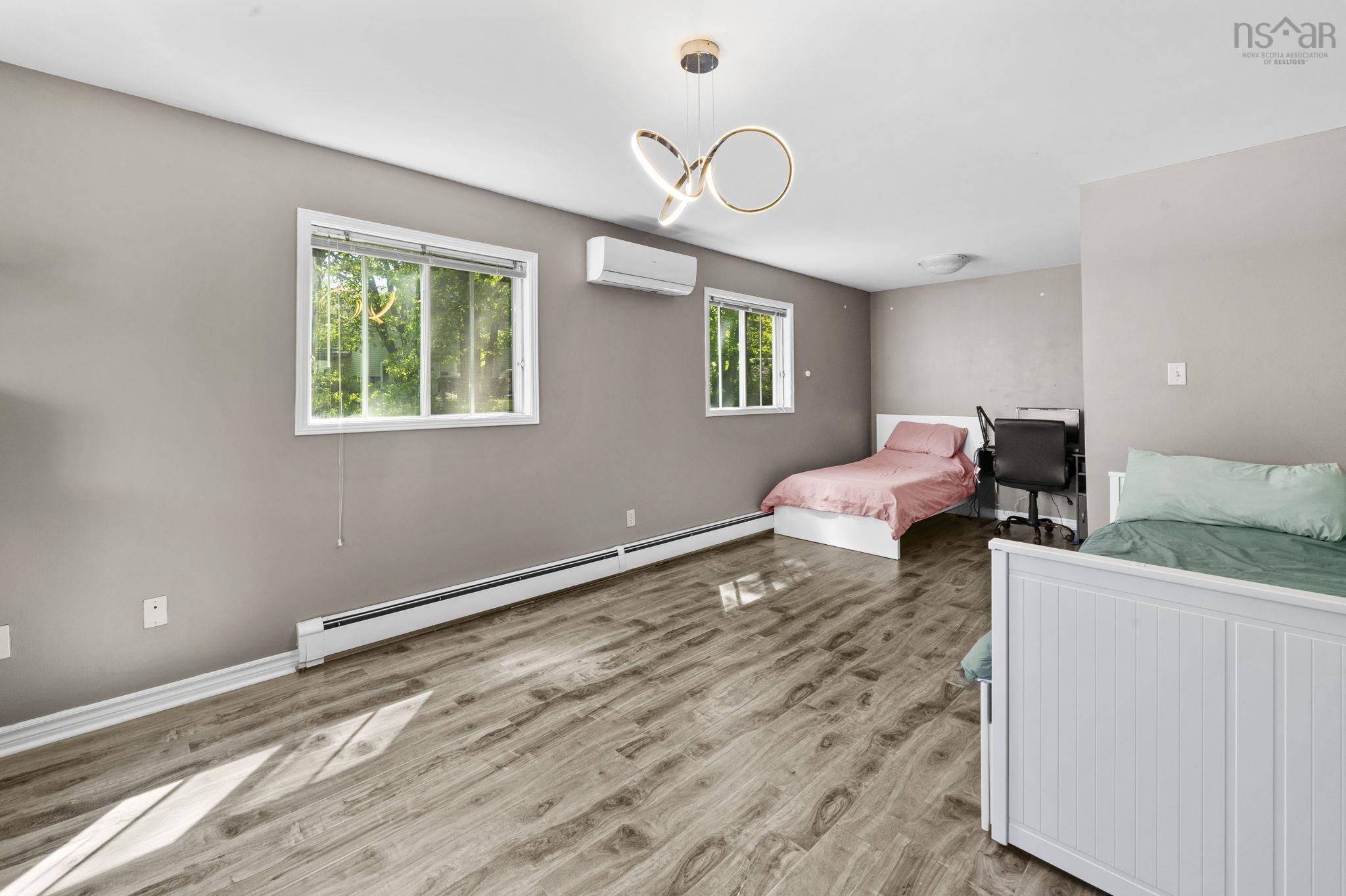 $599,900.00: 7 Crabapple Lane, Spryfield