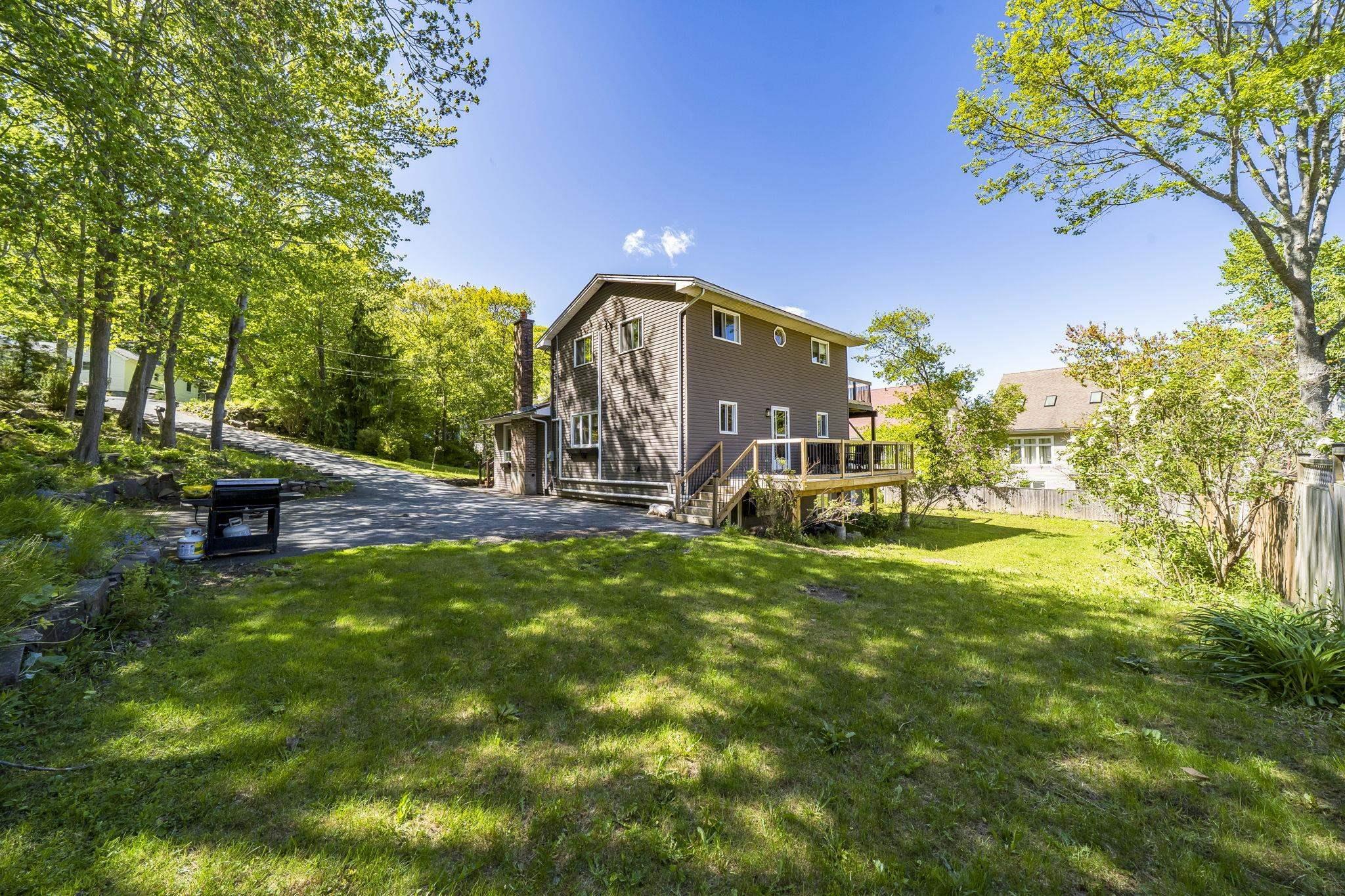 $599,900.00: 7 Crabapple Lane, Spryfield