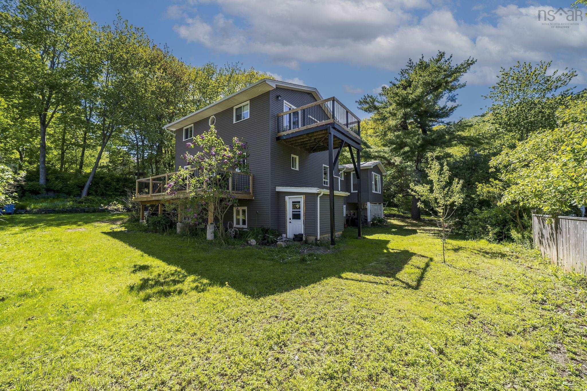 $599,900.00: 7 Crabapple Lane, Spryfield