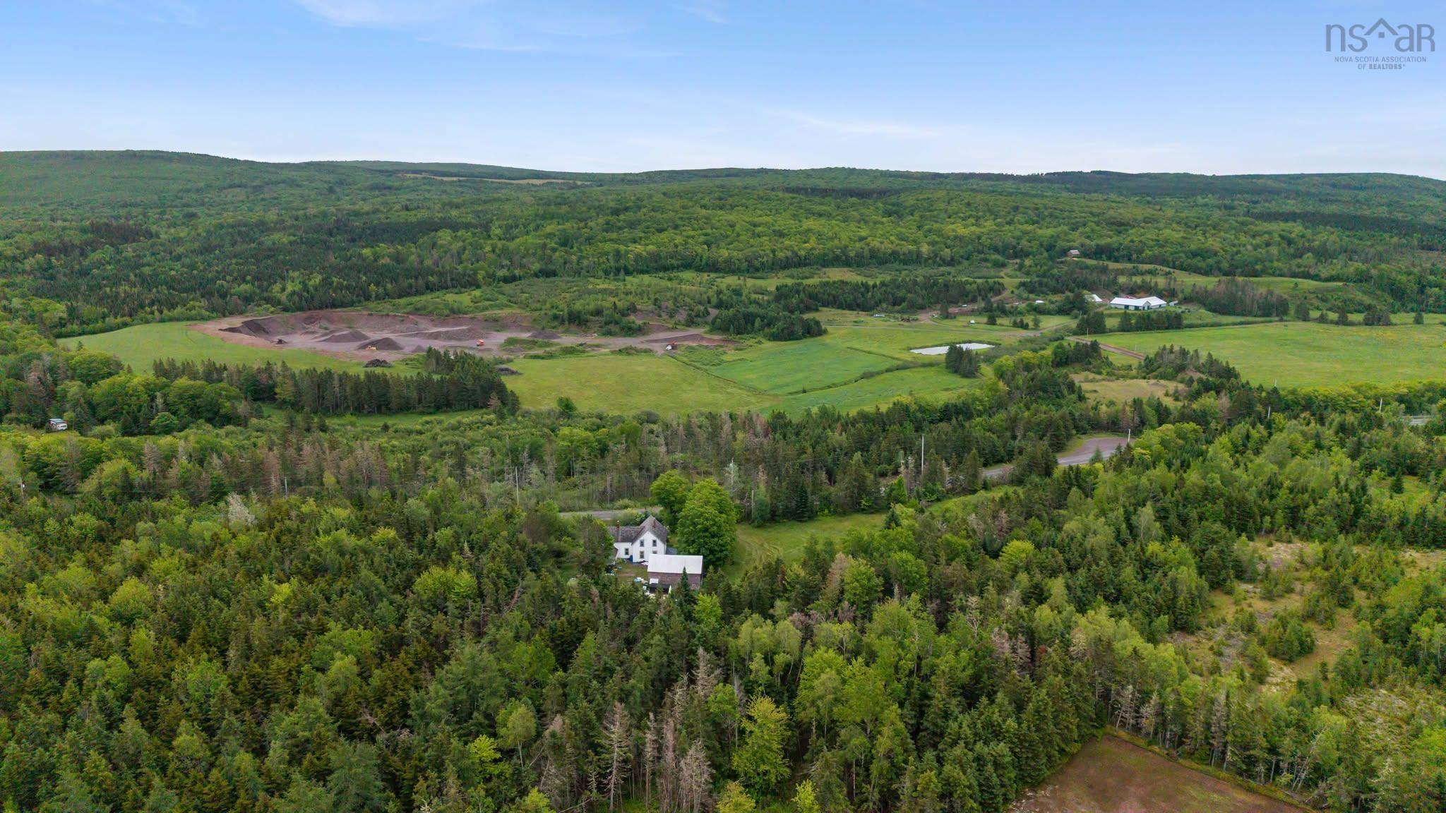 $1,975,000.00: 244 Highway 326, Earltown