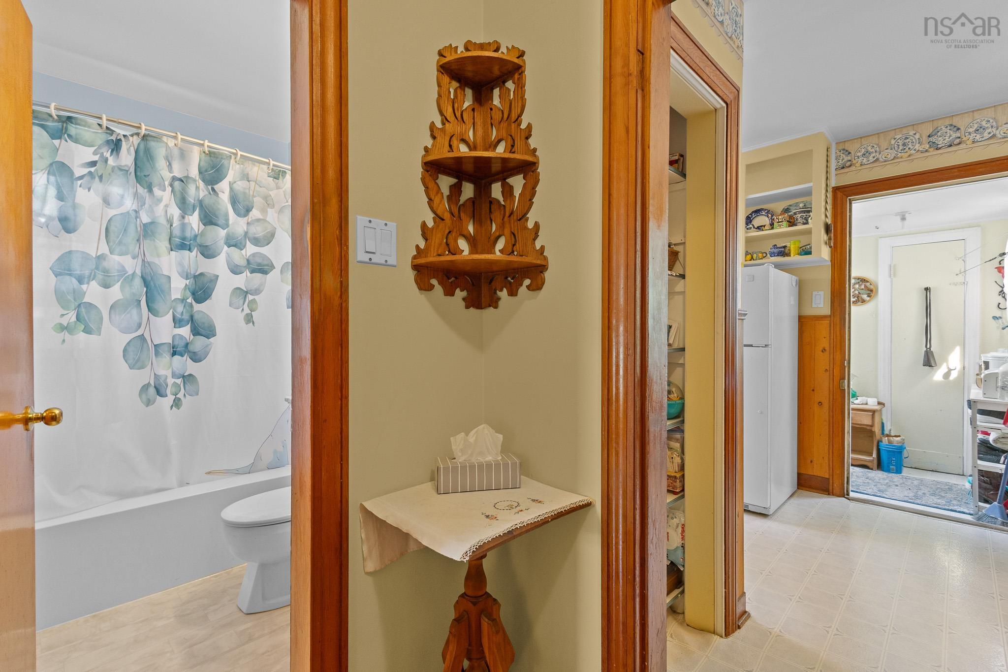 $515,000.00: 10 Parkdale Avenue, Timberlea