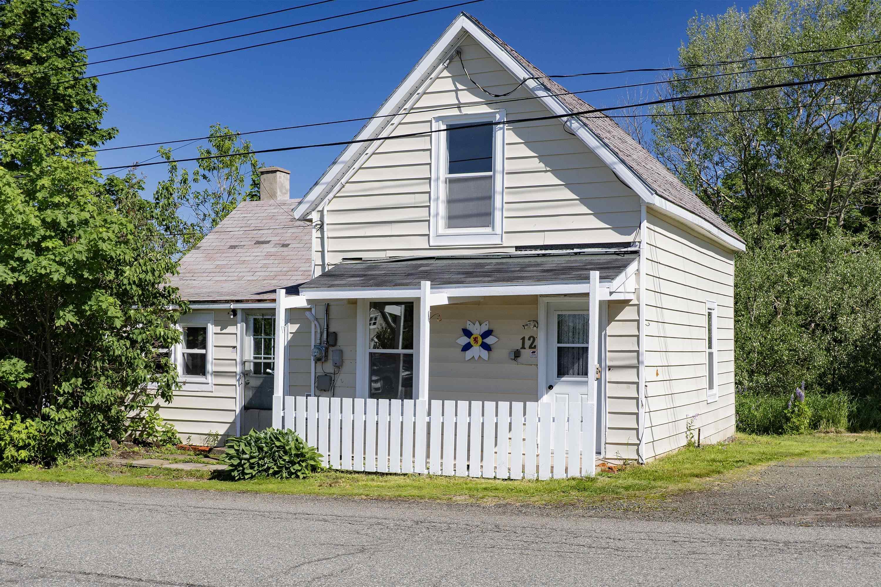 12 Clarence Street, Springhill, NS (MLS 202615010)