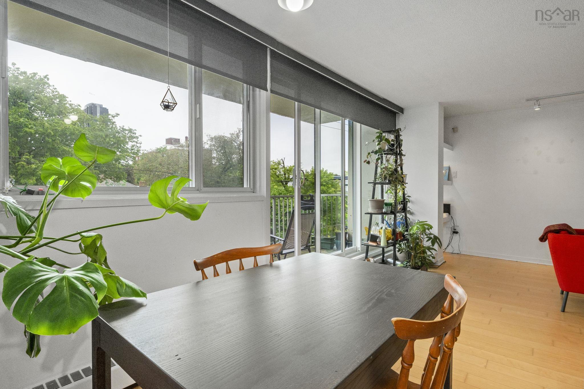 $450,000.00: 404 990 McLean Street, Halifax