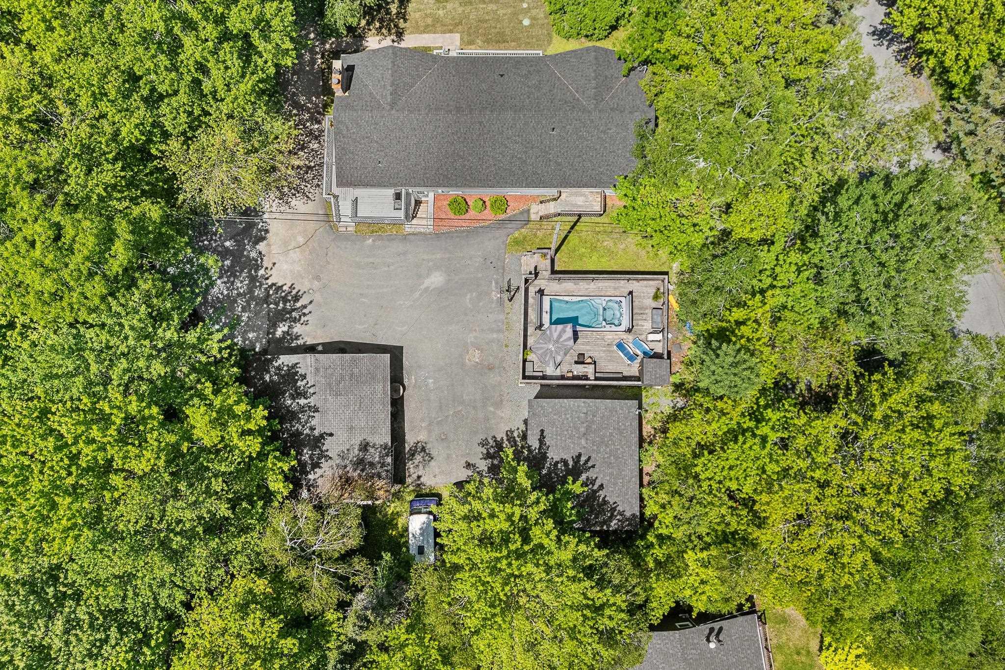 $725,000.00: 4830 St Margarets Bay Road, Upper Tantallon