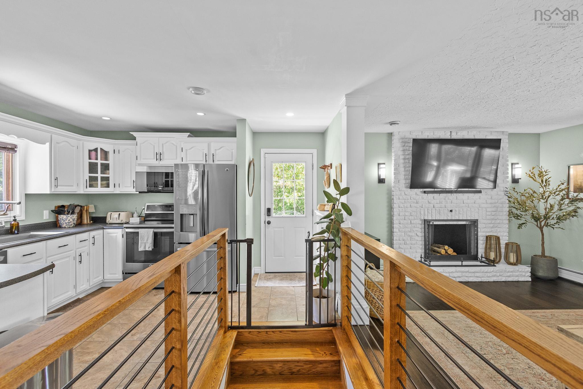 $725,000.00: 4830 St Margarets Bay Road, Upper Tantallon