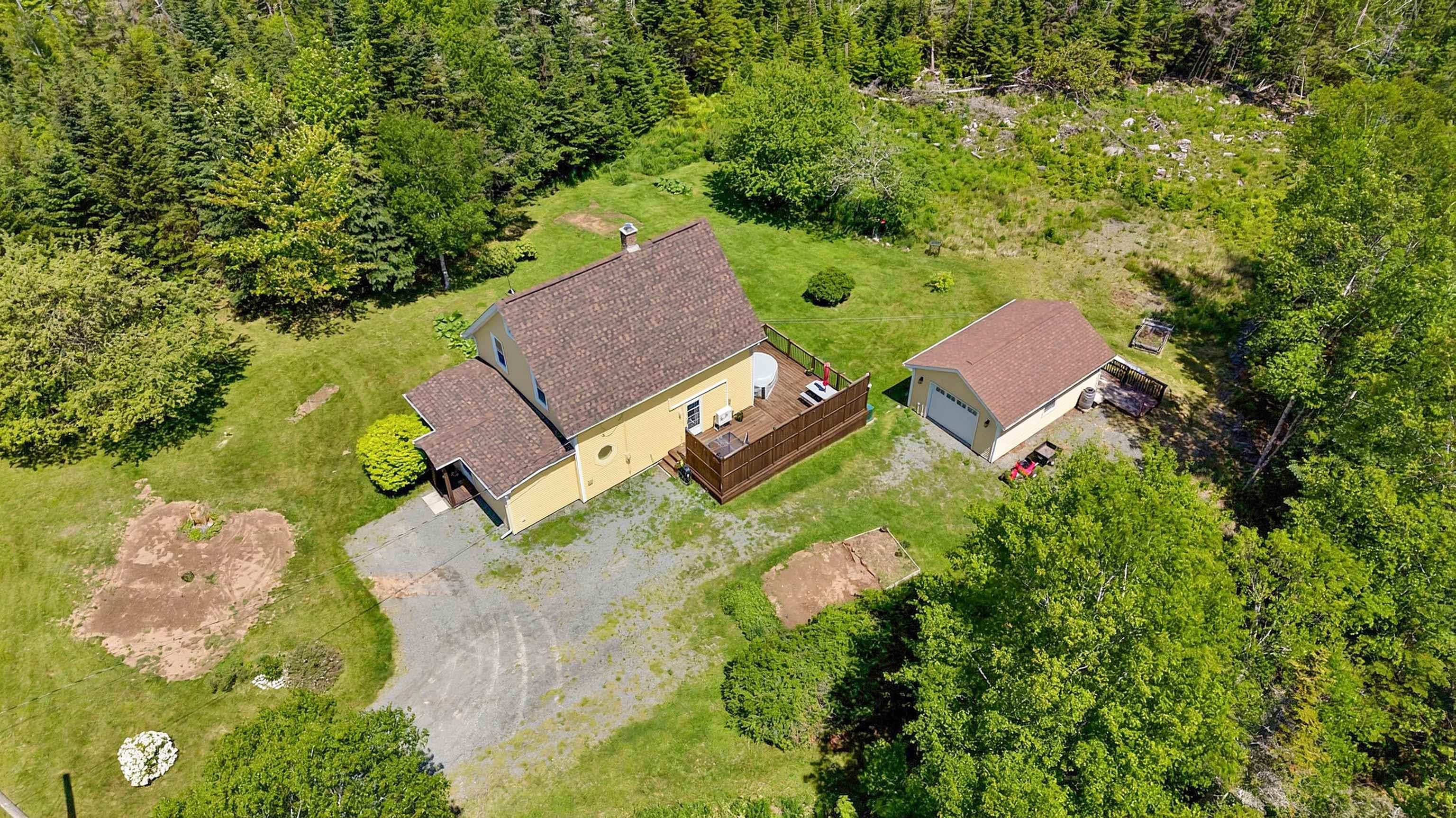 $449,900.00: 689 West Ship Harbour Road, Ship Harbour