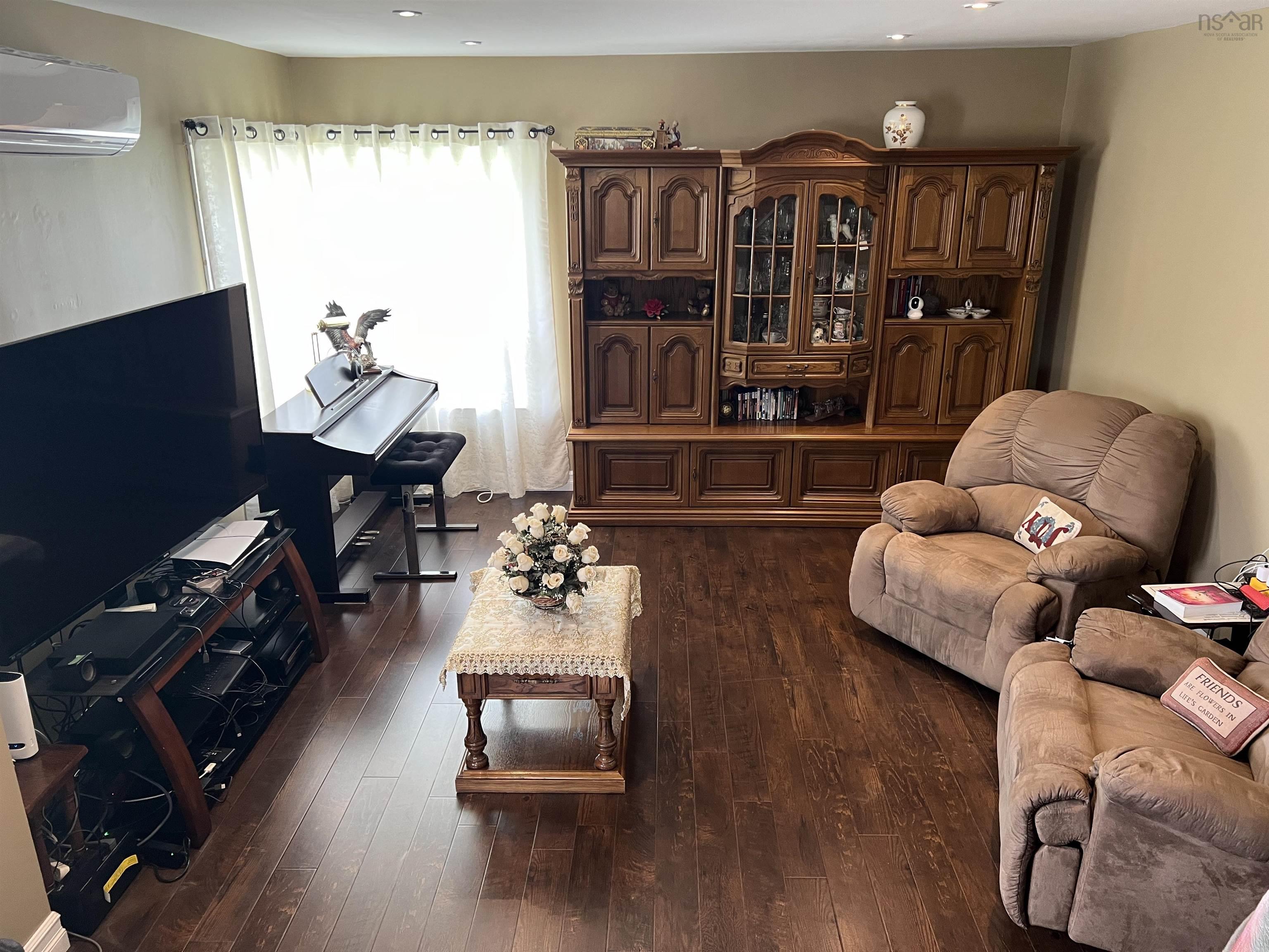 $759,000.00: 4935 Highway 10, New Germany