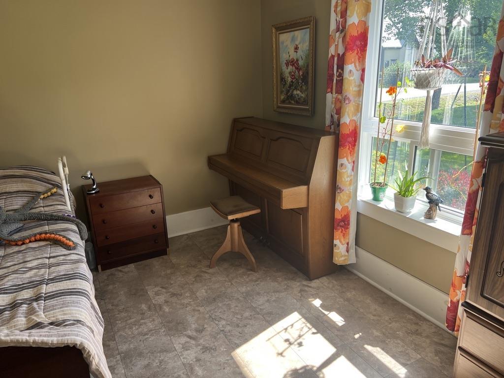 $759,000.00: 4935 Highway 10, New Germany
