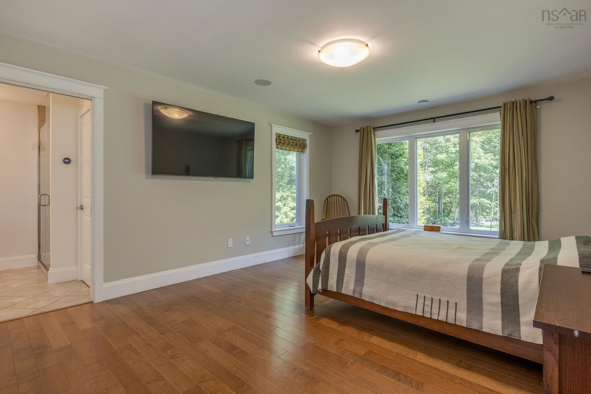 $975,000.00: 3 Queens Court W, Kentville