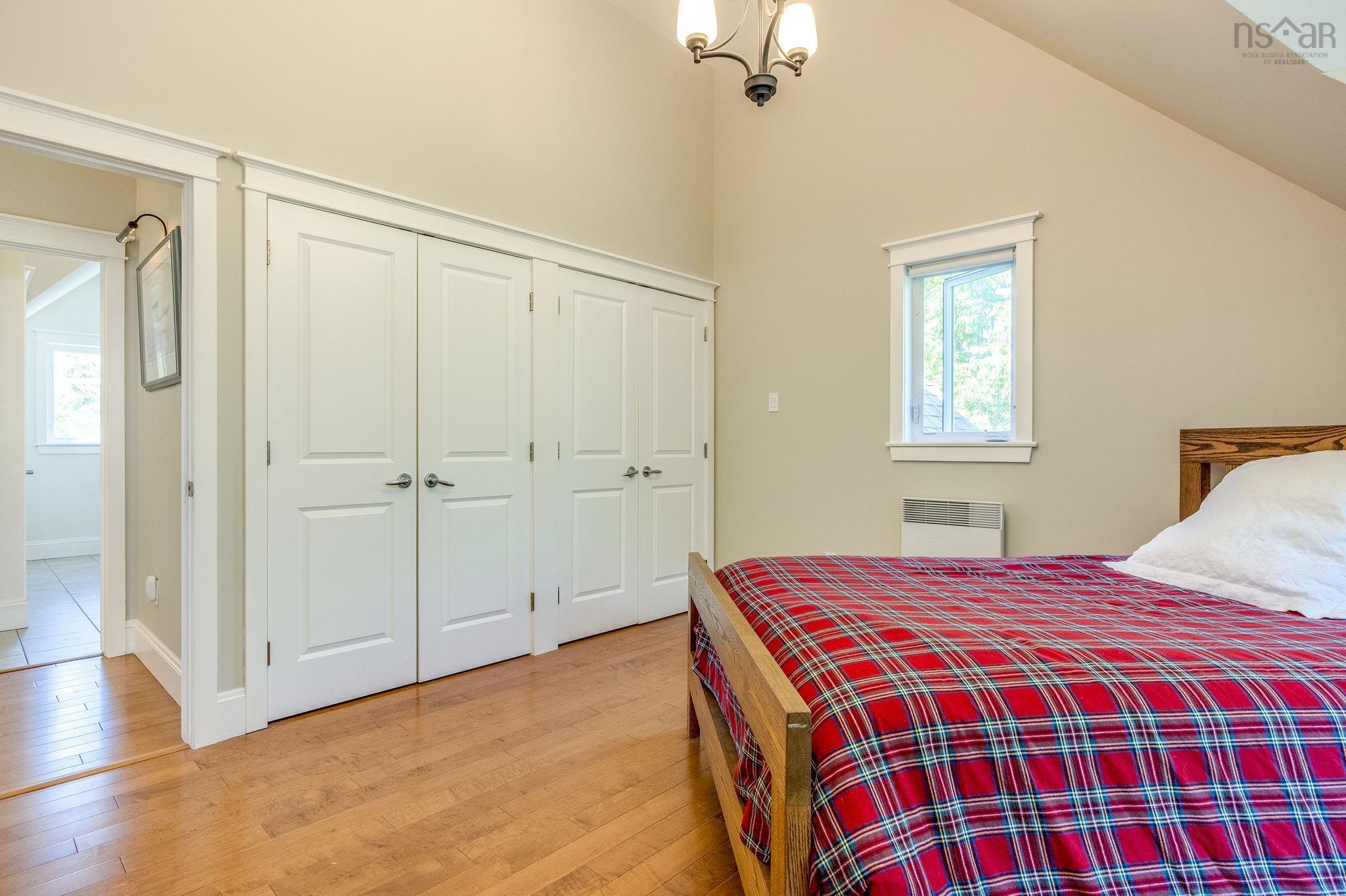 $975,000.00: 3 Queens Court W, Kentville