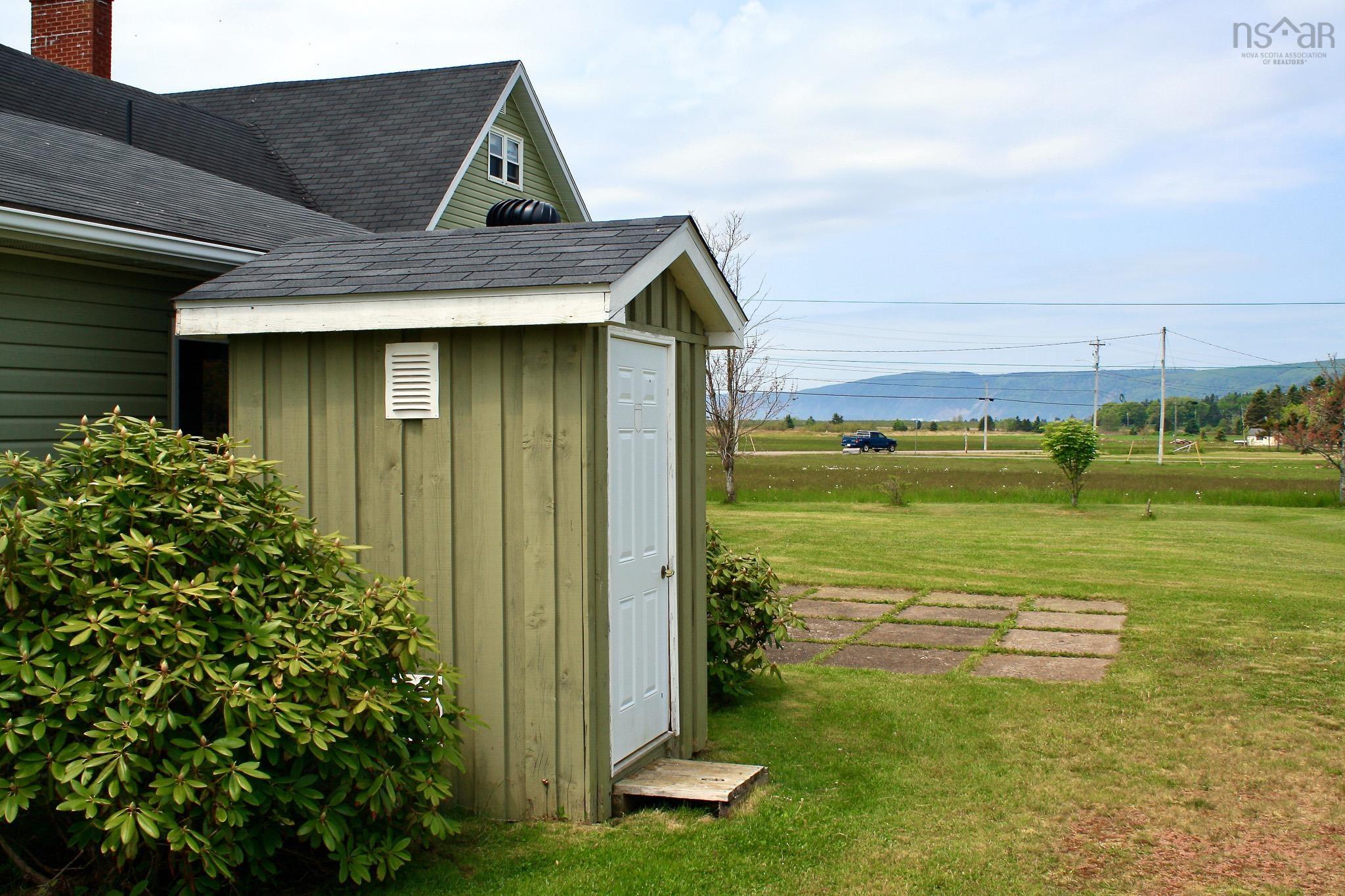 $345,000.00: 11 Ells Lane, Advocate Harbour