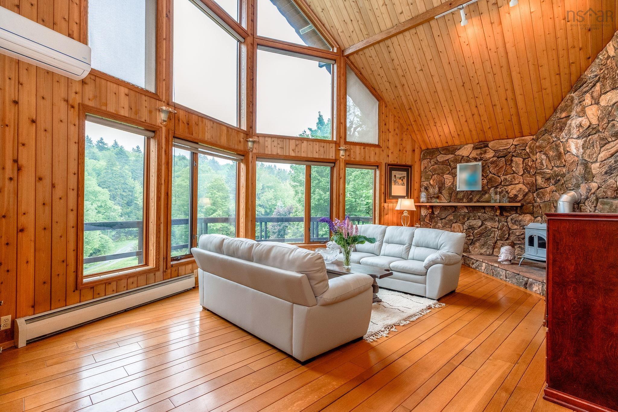 $449,900.00: 2007 Windham Hill Rd Road, Springhill