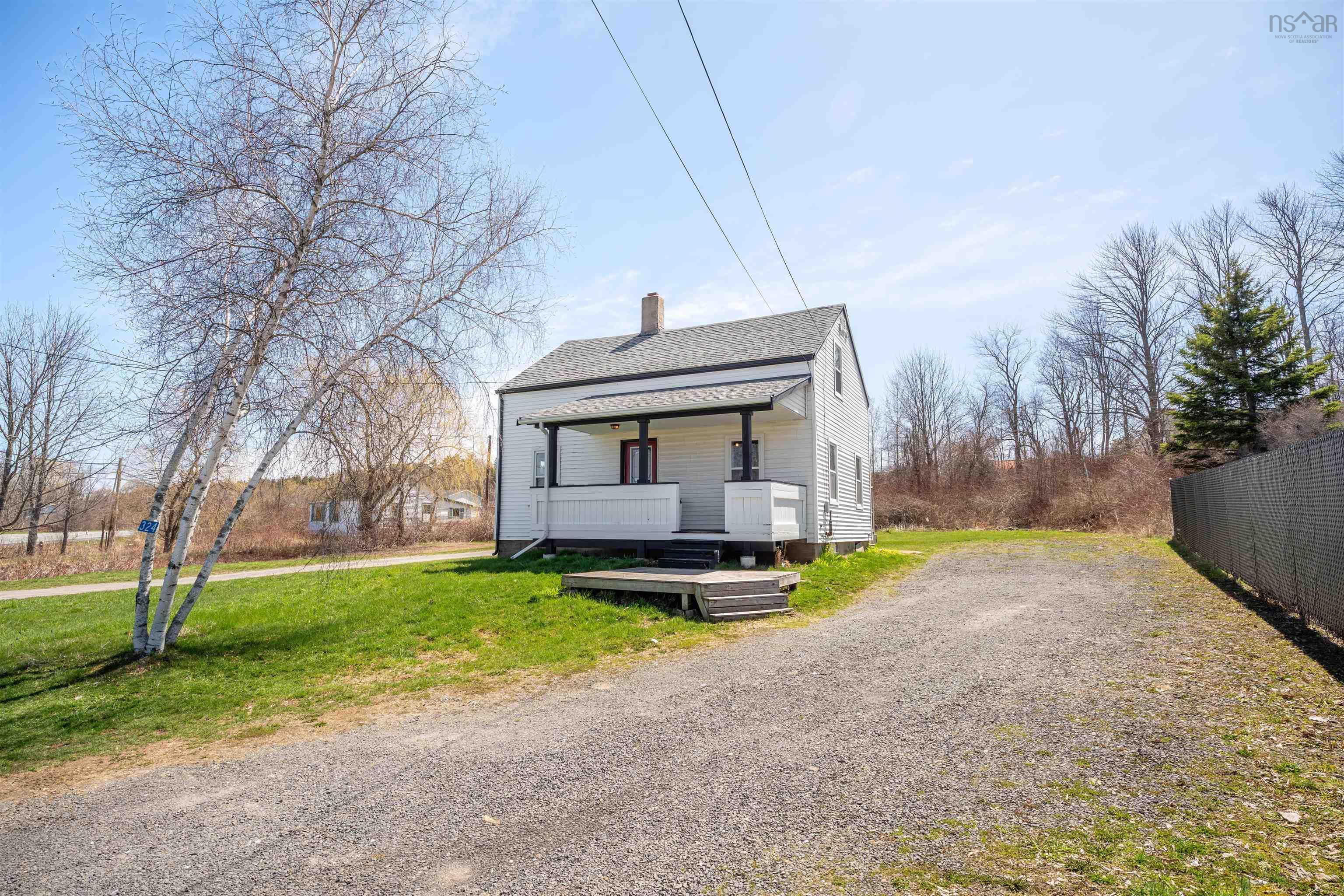 $329,900.00: 324 Wentworth Road, Windsor