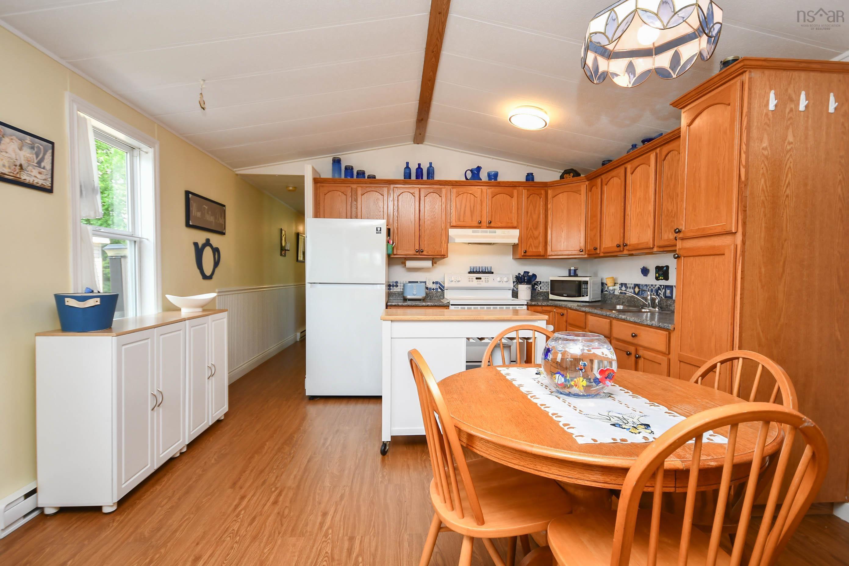 1526 Woodbine Drive, Beaver Bank, NS (MLS 202615045)