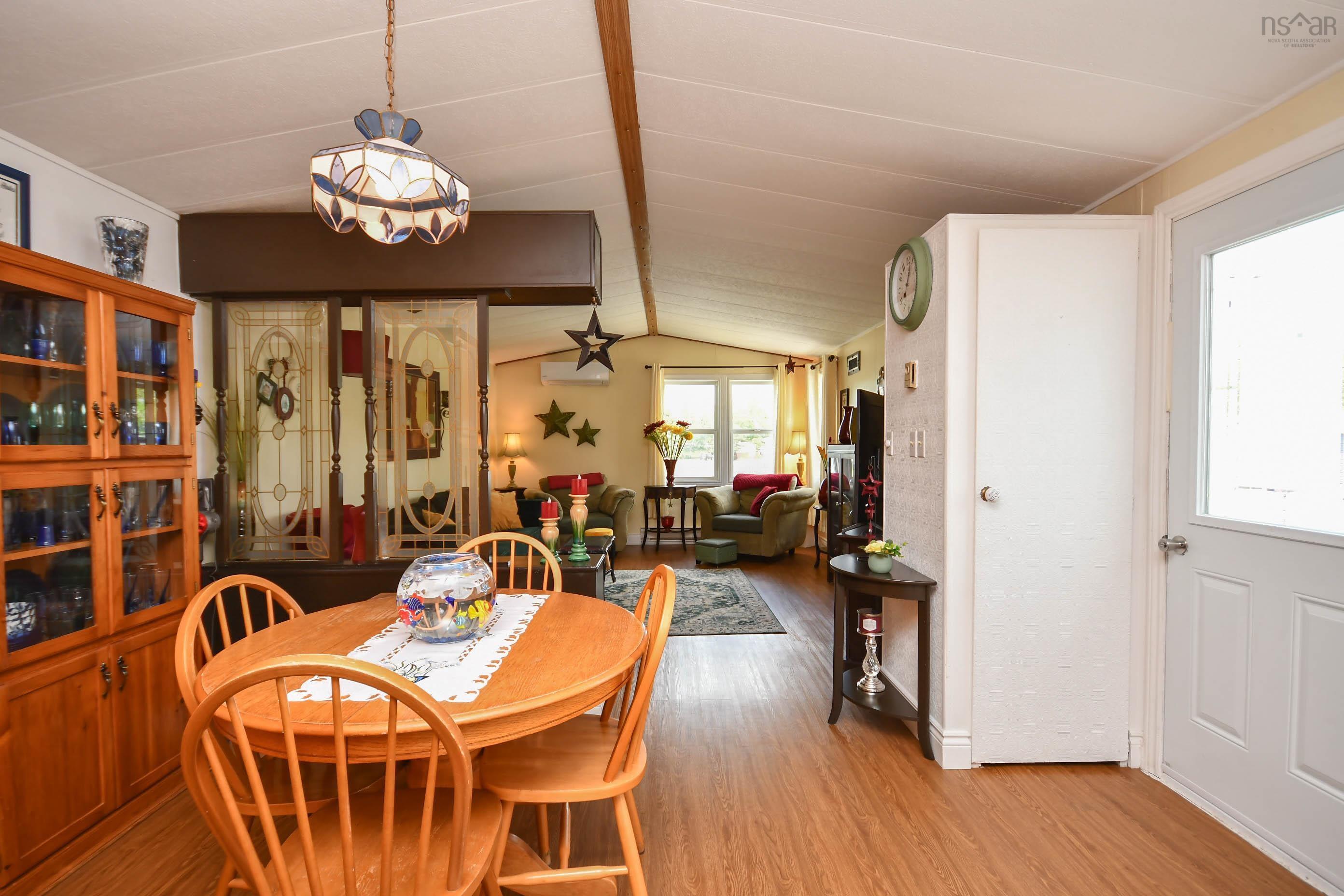 1526 Woodbine Drive, Beaver Bank, NS (MLS 202615045)