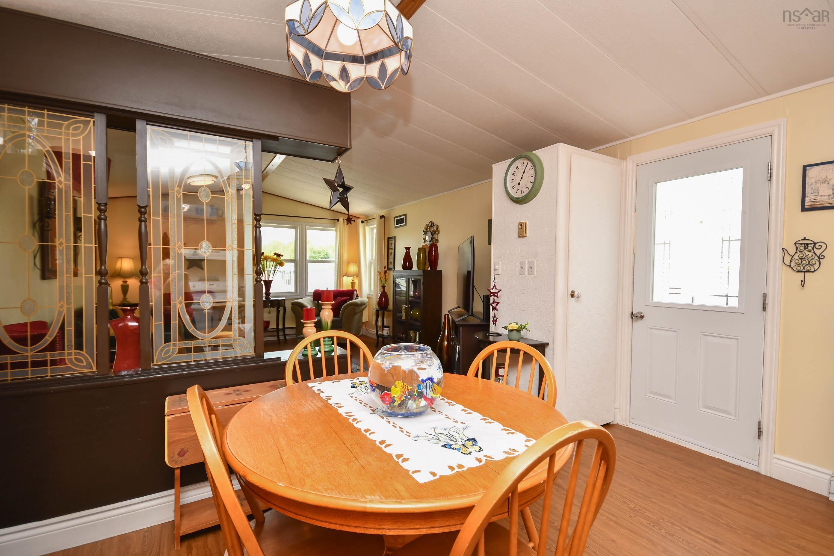 1526 Woodbine Drive, Beaver Bank, NS (MLS 202615045)