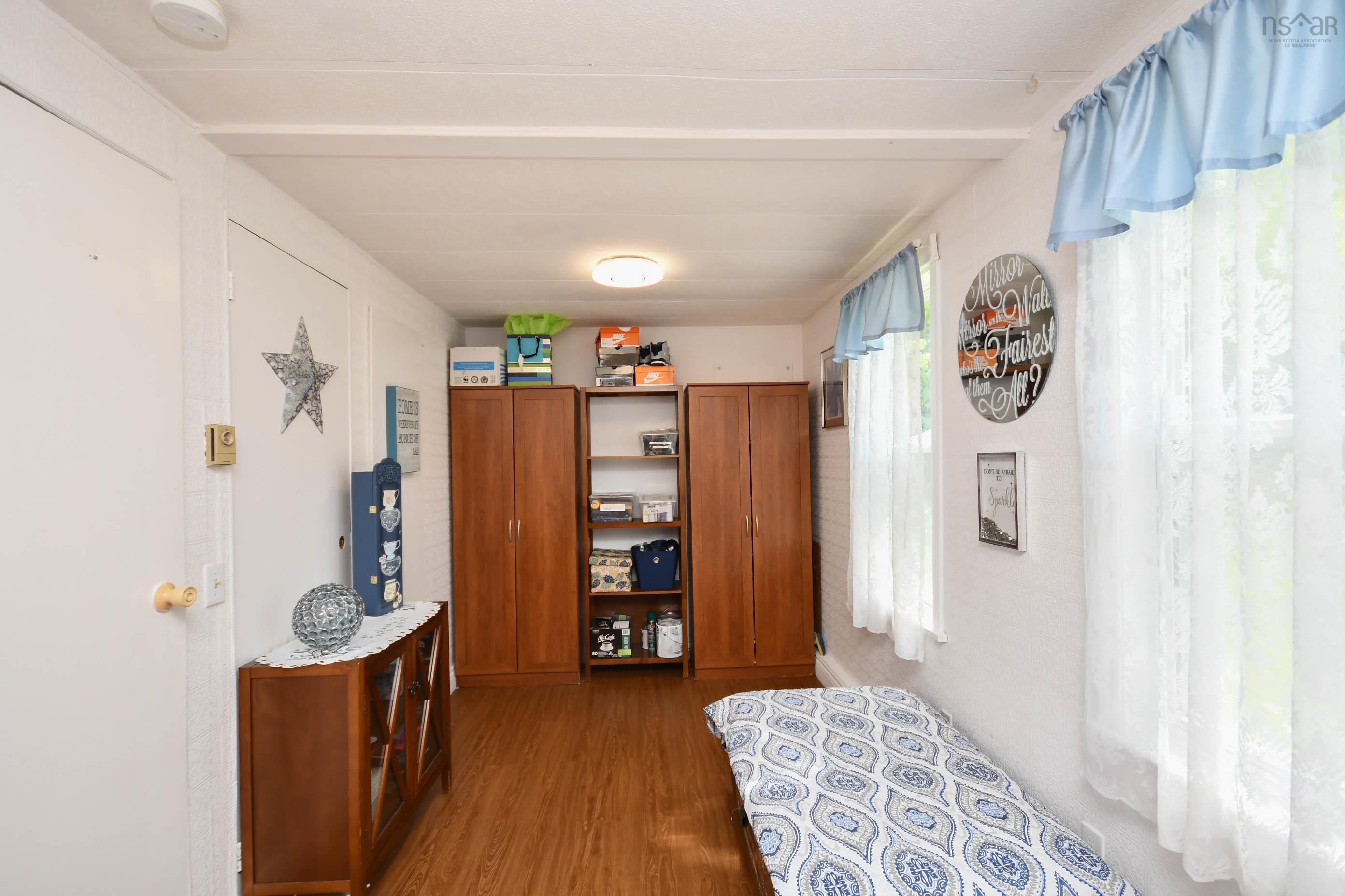 1526 Woodbine Drive, Beaver Bank, NS (MLS 202615045)