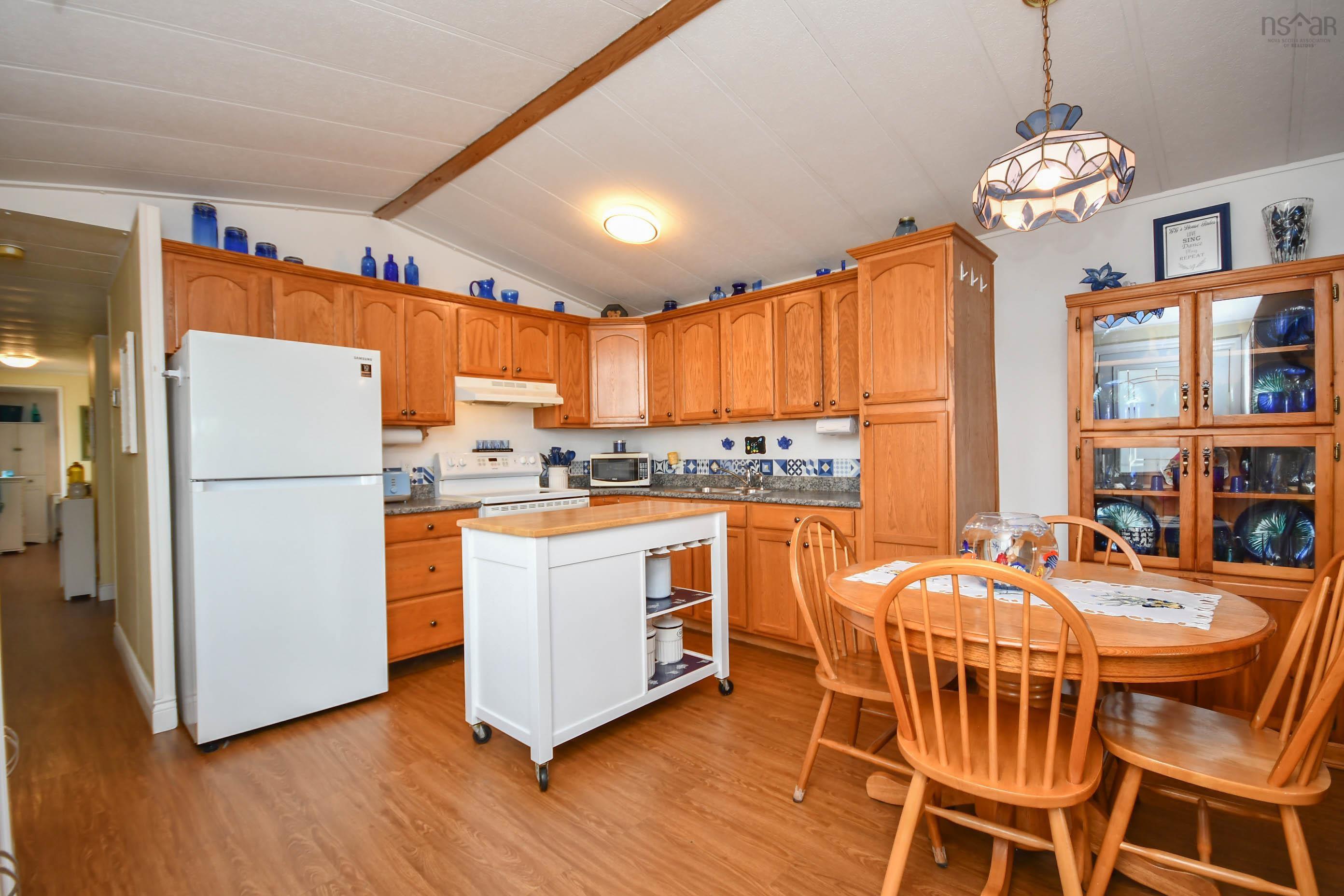 1526 Woodbine Drive, Beaver Bank, NS (MLS 202615045)