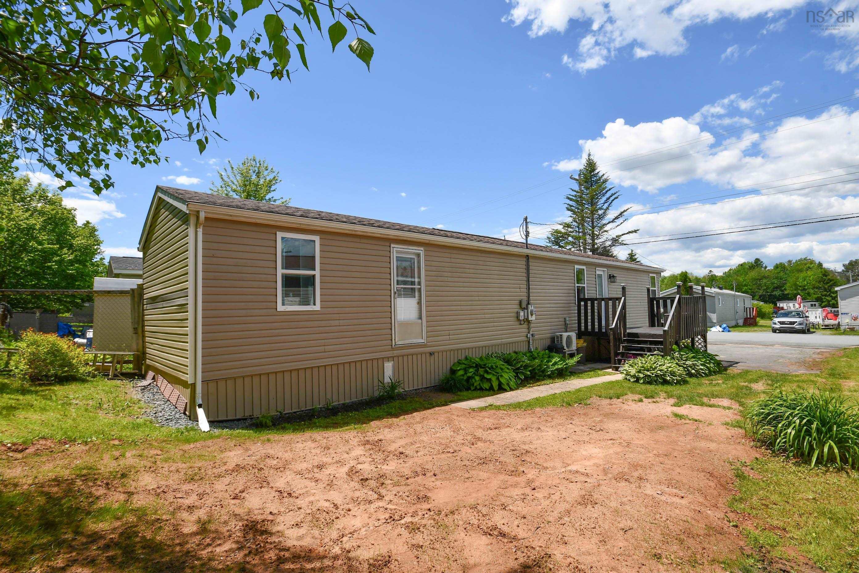 1526 Woodbine Drive, Beaver Bank, NS (MLS 202615045)