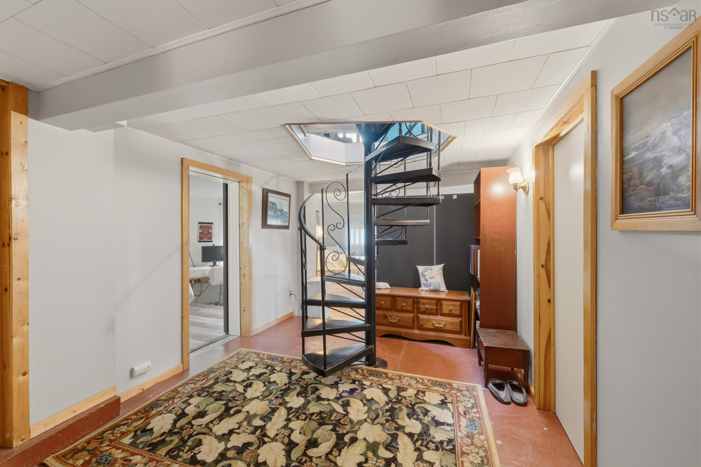 $385,000.00: 894 Highway 1, Smiths Cove
