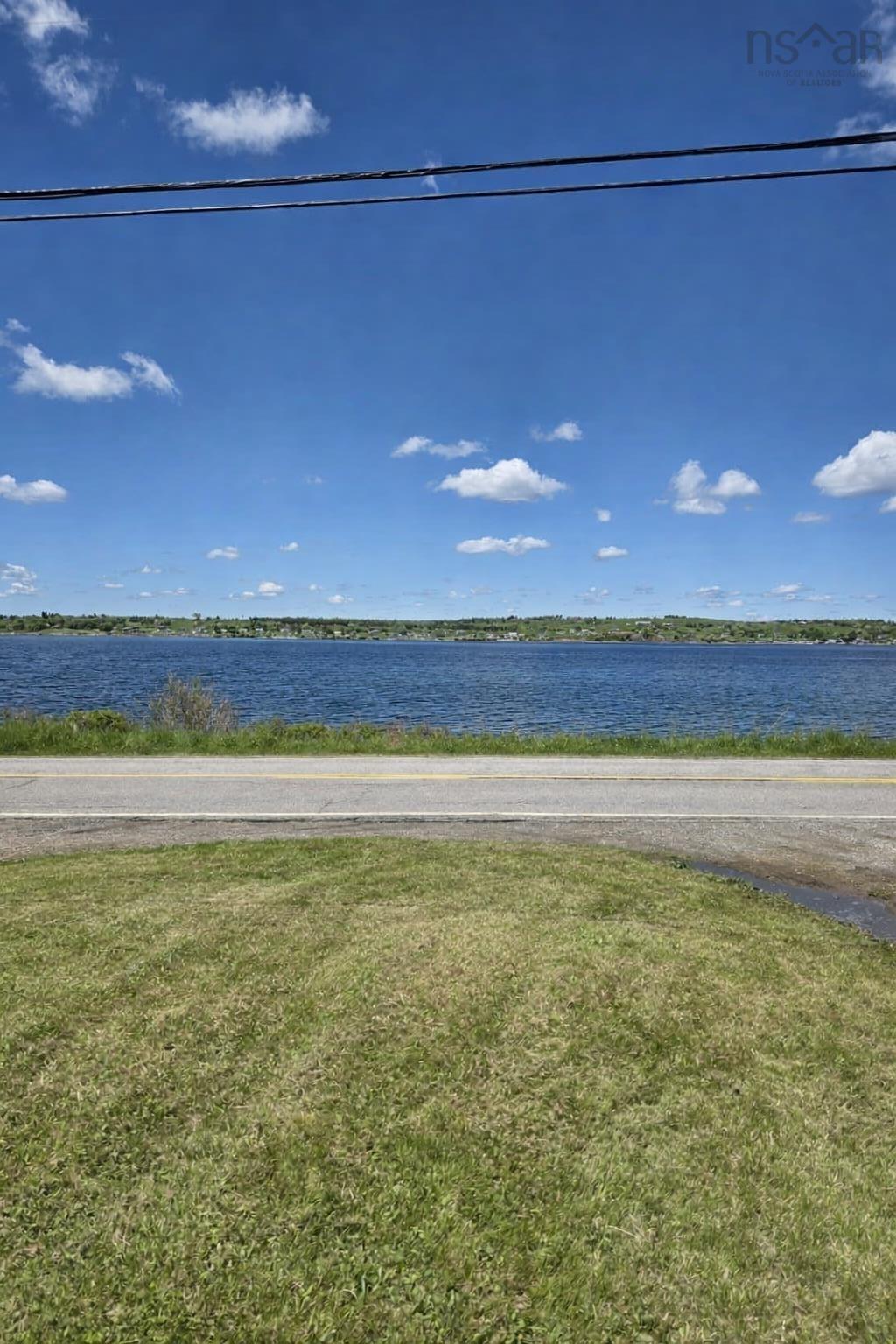 $239,000.00: 2345 Highway 239 Highway, Point Edward