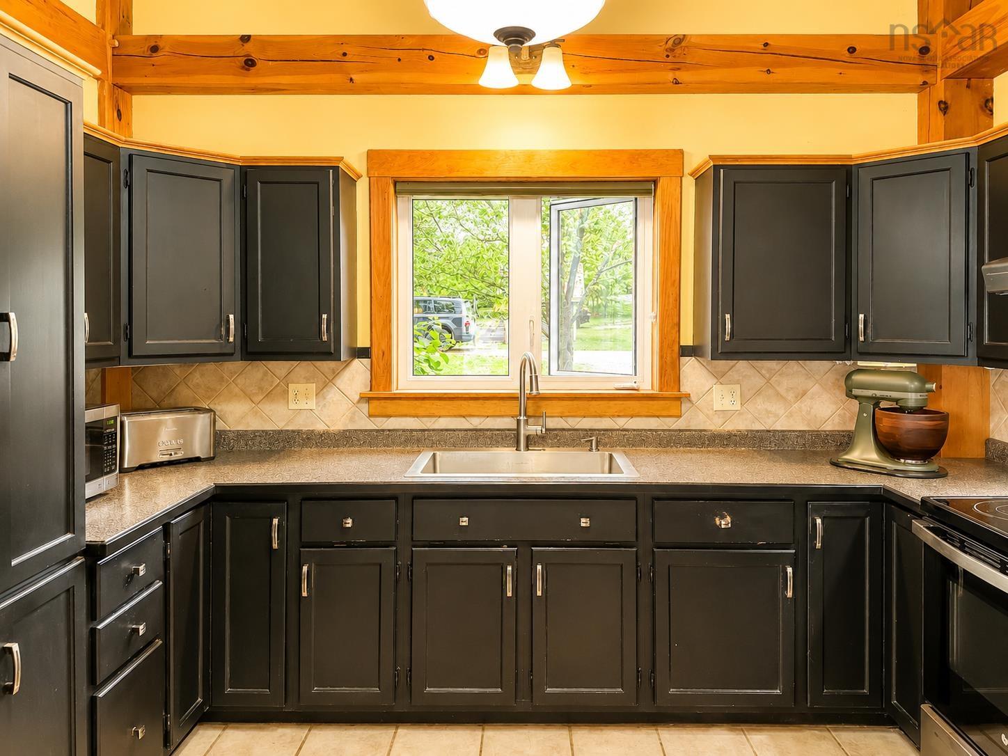 $975,000.00: 1720 Gospel Road, Arlington