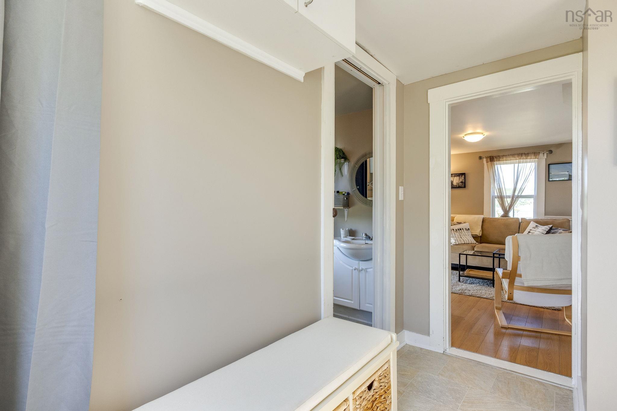 $329,000.00: 958 Granville Road, Victoria Beach
