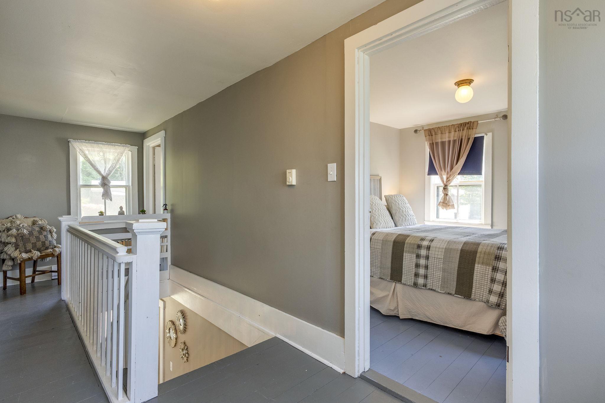 $329,000.00: 958 Granville Road, Victoria Beach
