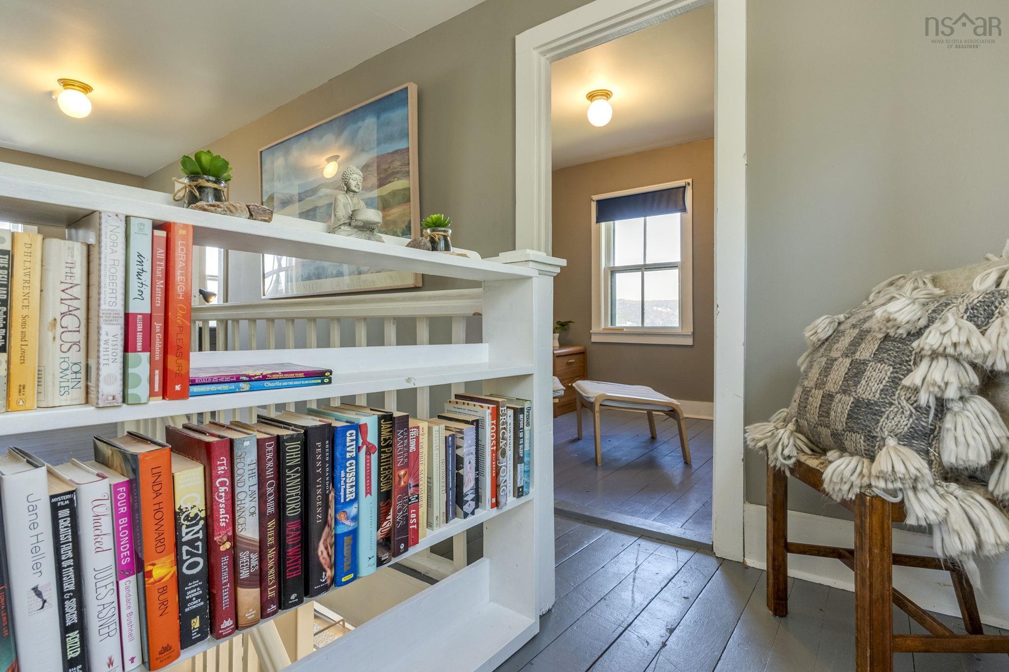 $329,000.00: 958 Granville Road, Victoria Beach