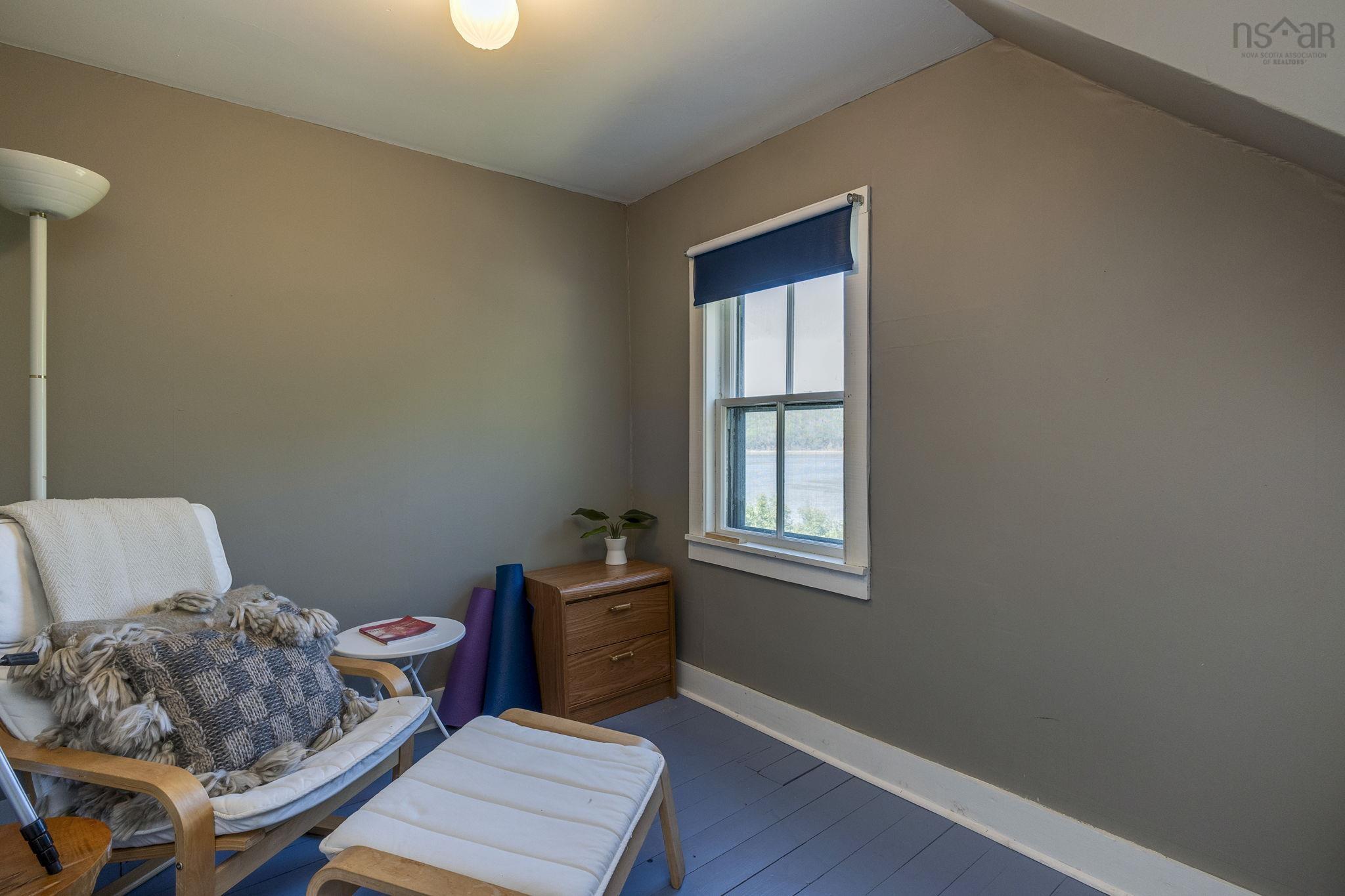 $329,000.00: 958 Granville Road, Victoria Beach