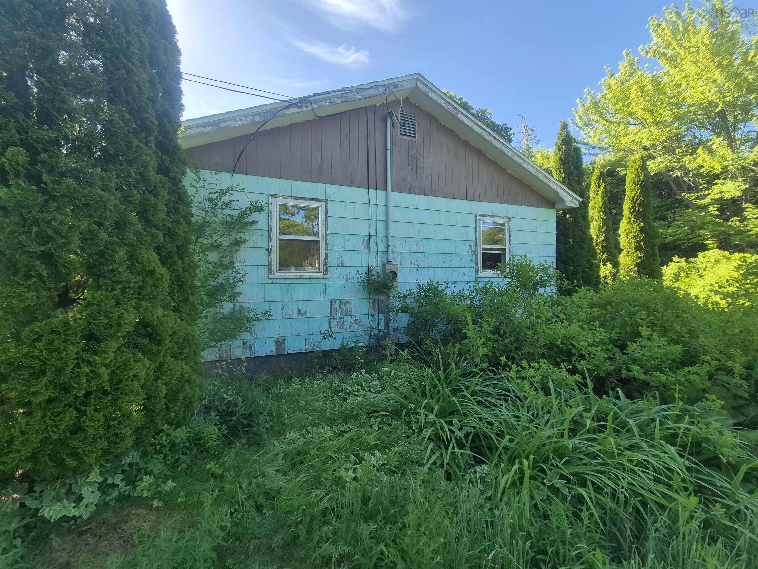 $100,000.00: 816 Central Port Mouton Road, South West Port Mouton