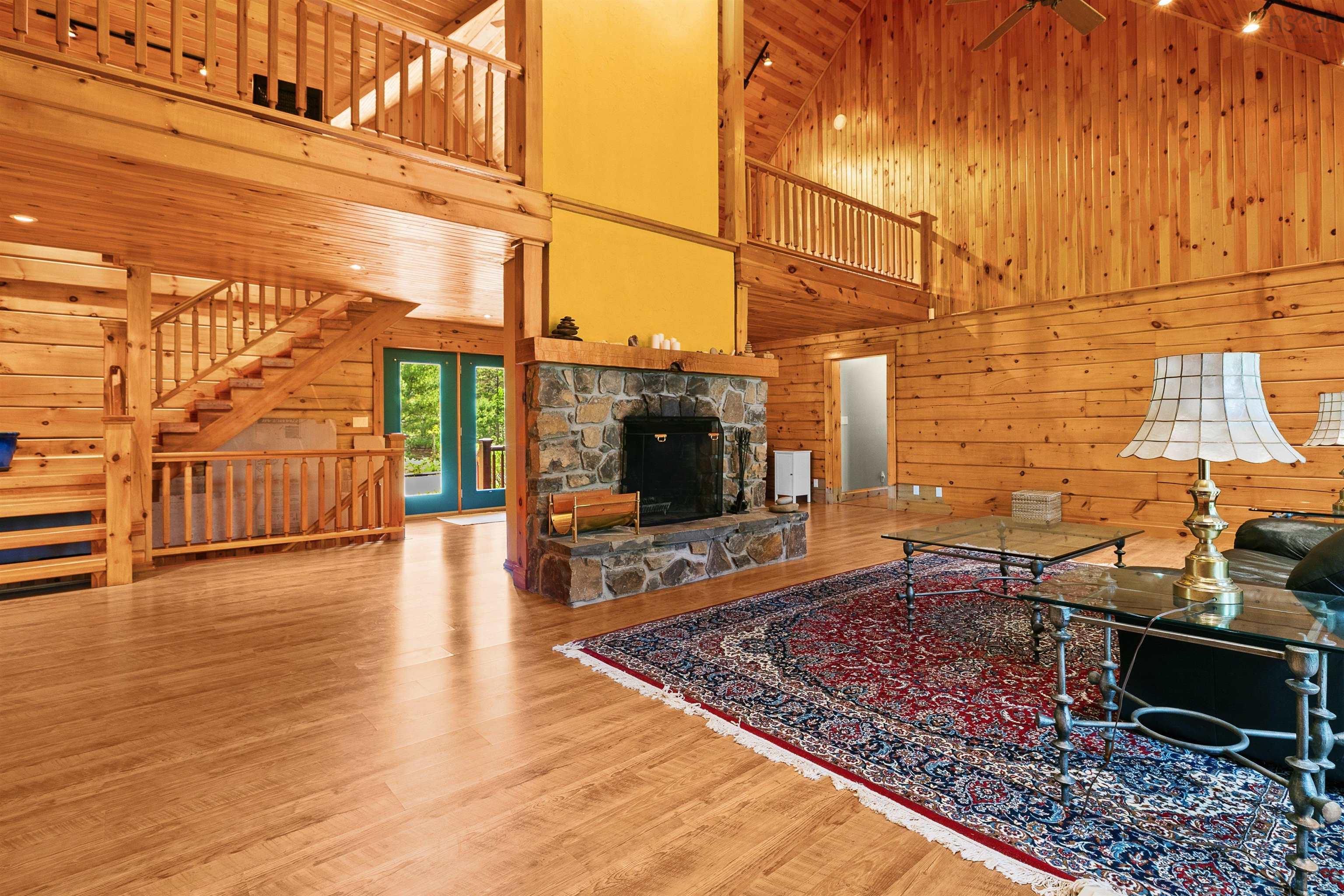 $998,000.00: 1591 Newburne Road, Newburne