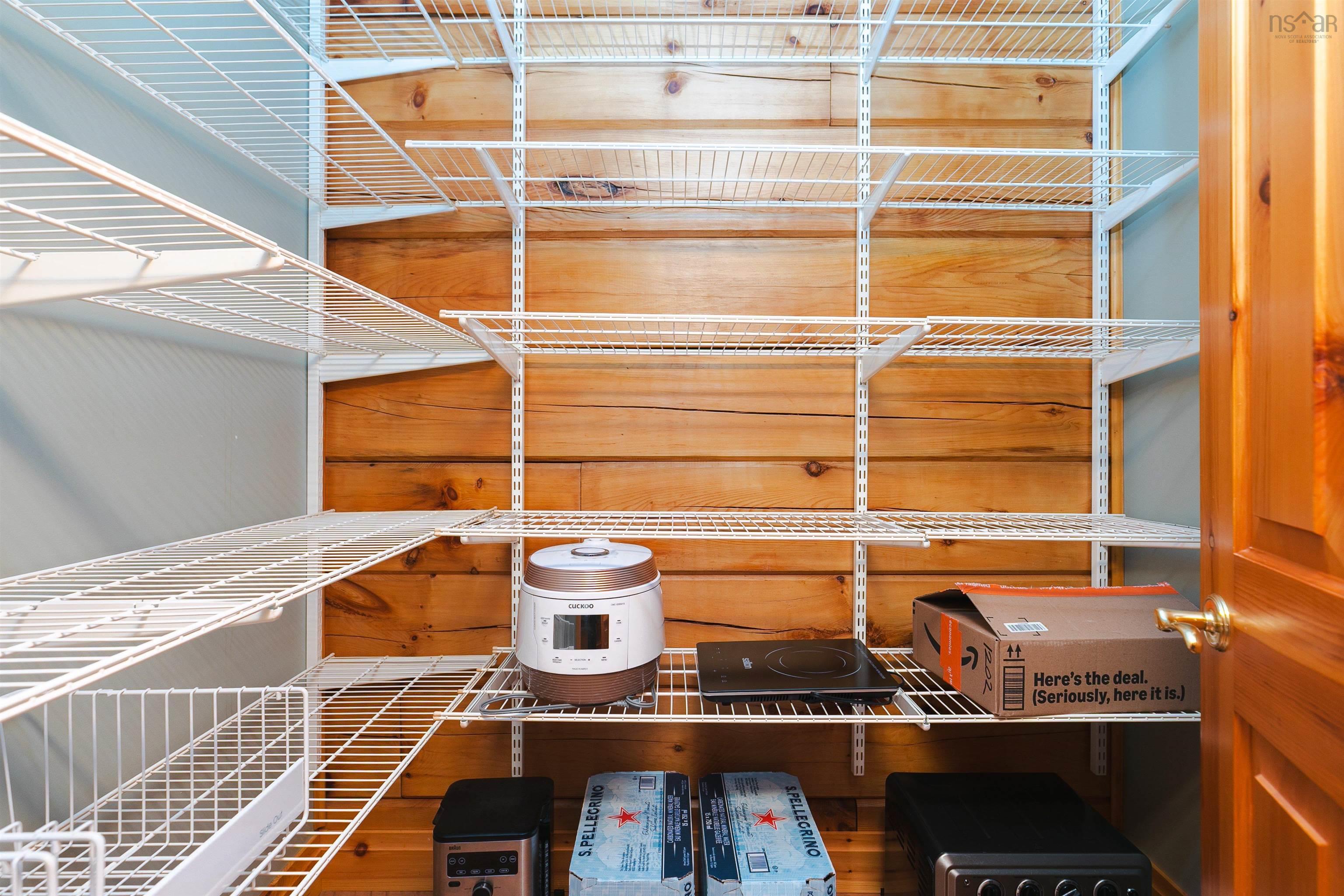 $998,000.00: 1591 Newburne Road, Newburne
