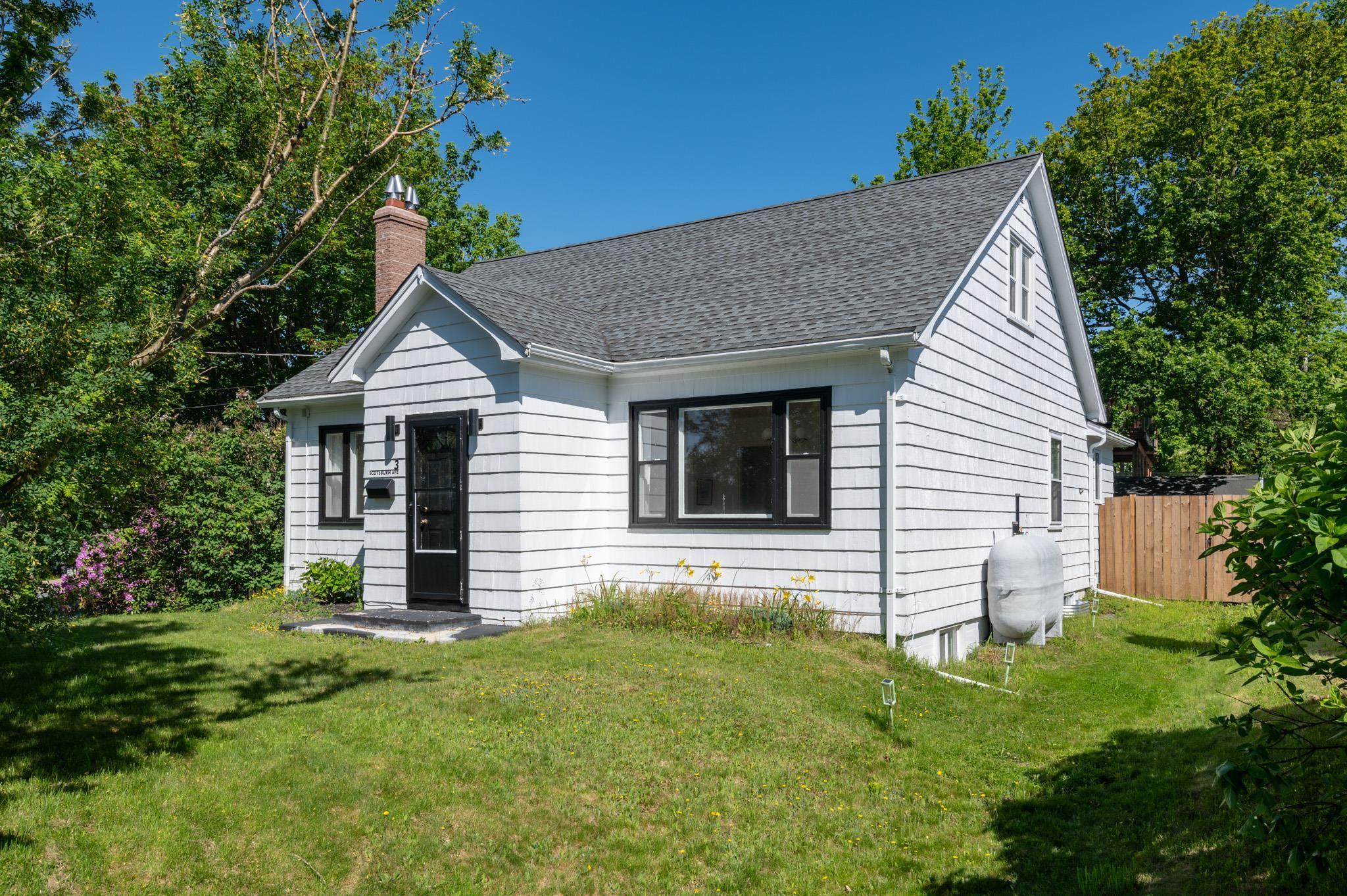 $564,900.00: 3 Scotsburn Avenue, Dartmouth