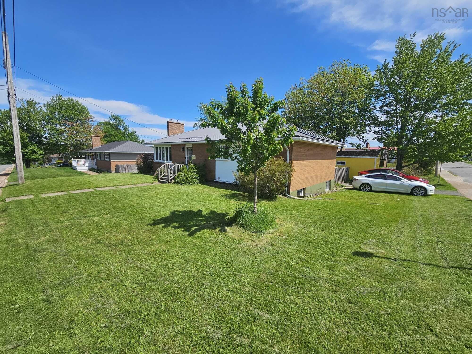$395,000.00: 412 Dunbar Avenue, New Glasgow