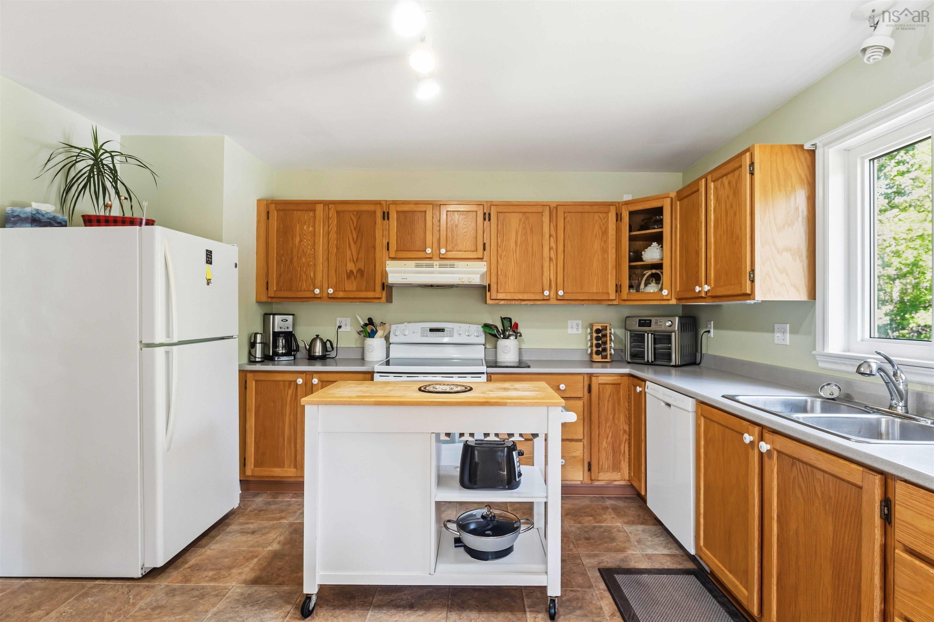 $579,000.00: 780 Lakeside Drive, Tupper Lake