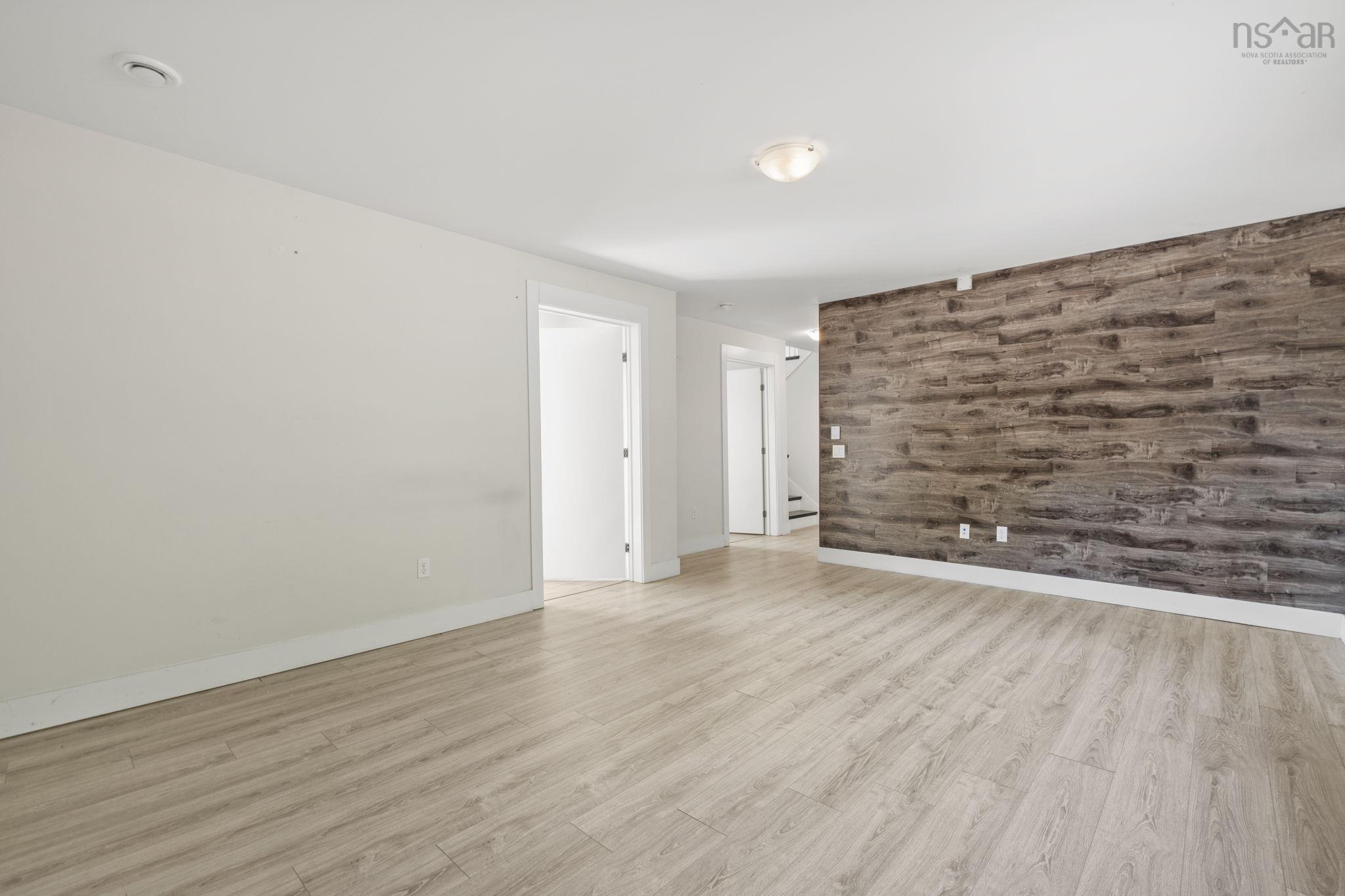 $699,000.00: 115 Lindforest Court, Middle Sackville
