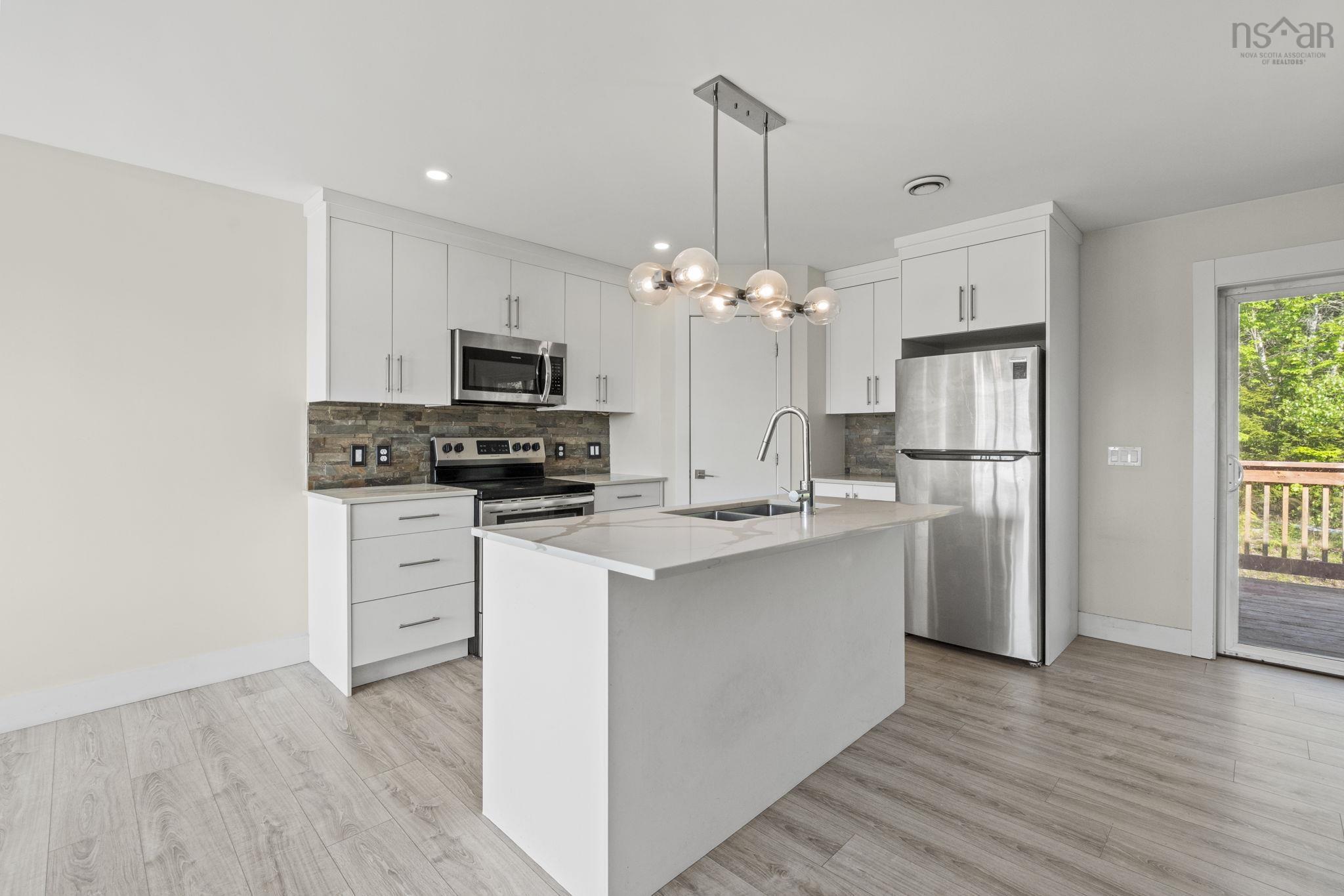 $699,000.00: 115 Lindforest Court, Middle Sackville