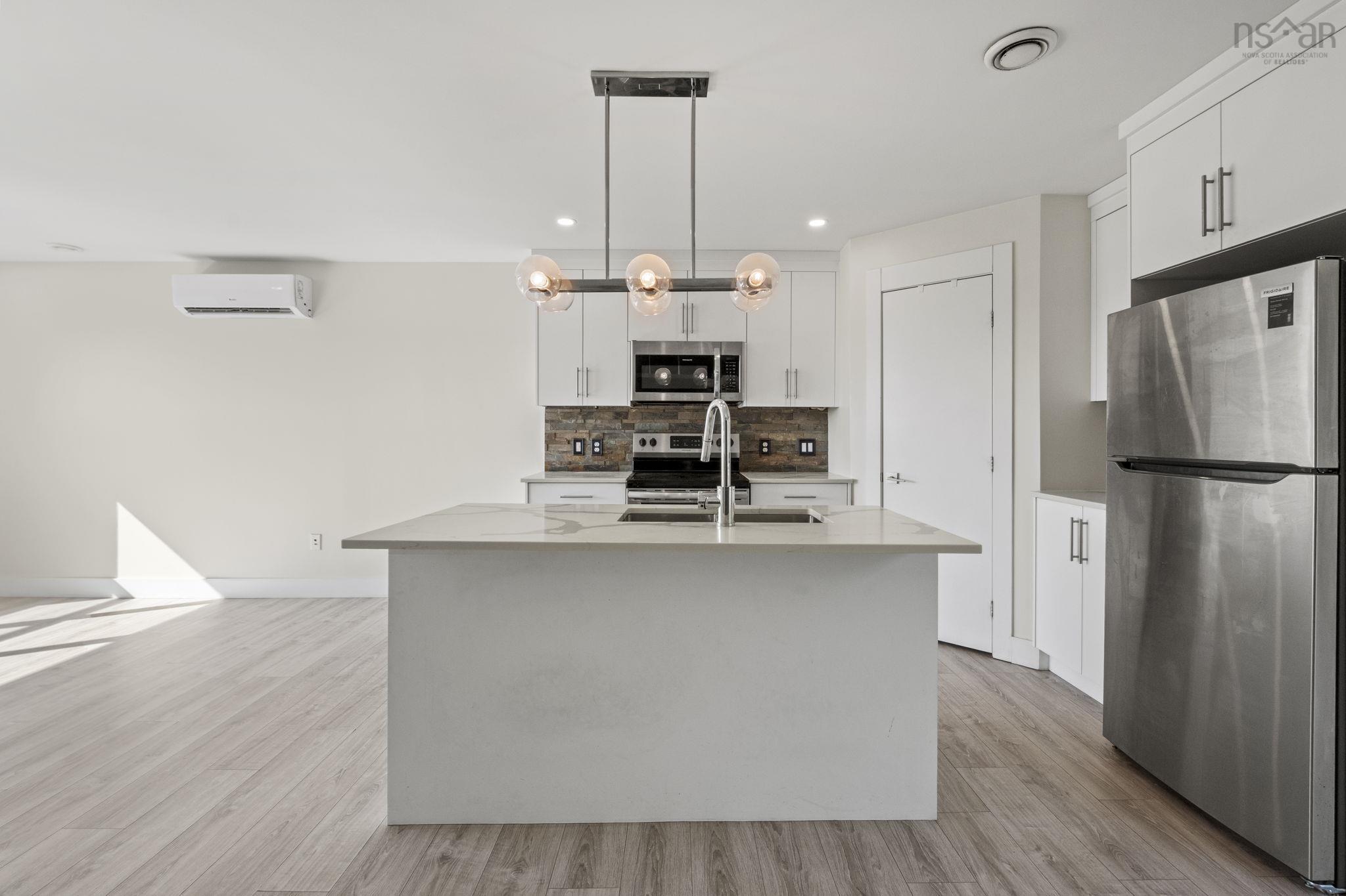$699,000.00: 115 Lindforest Court, Middle Sackville