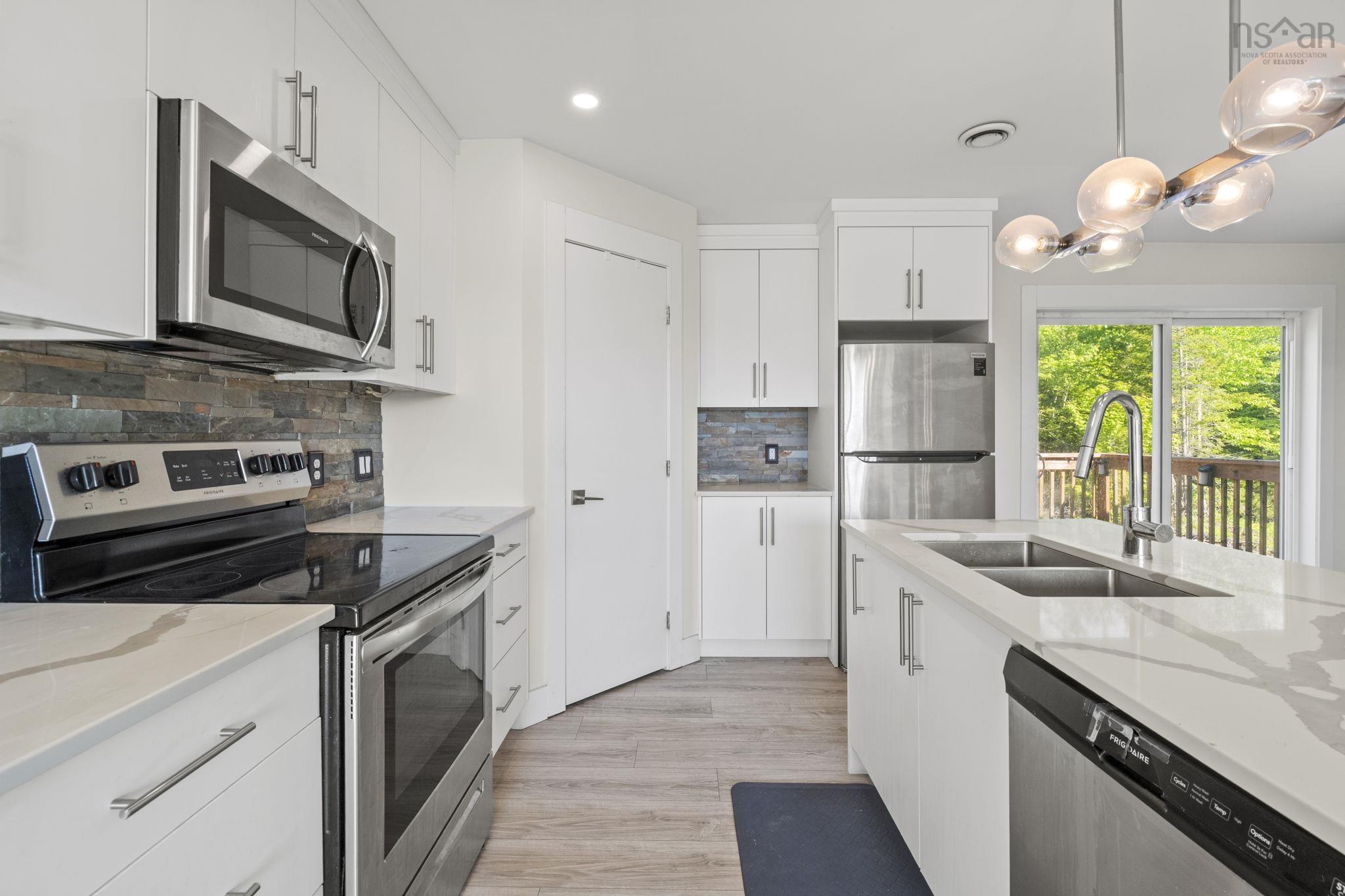 $699,000.00: 115 Lindforest Court, Middle Sackville
