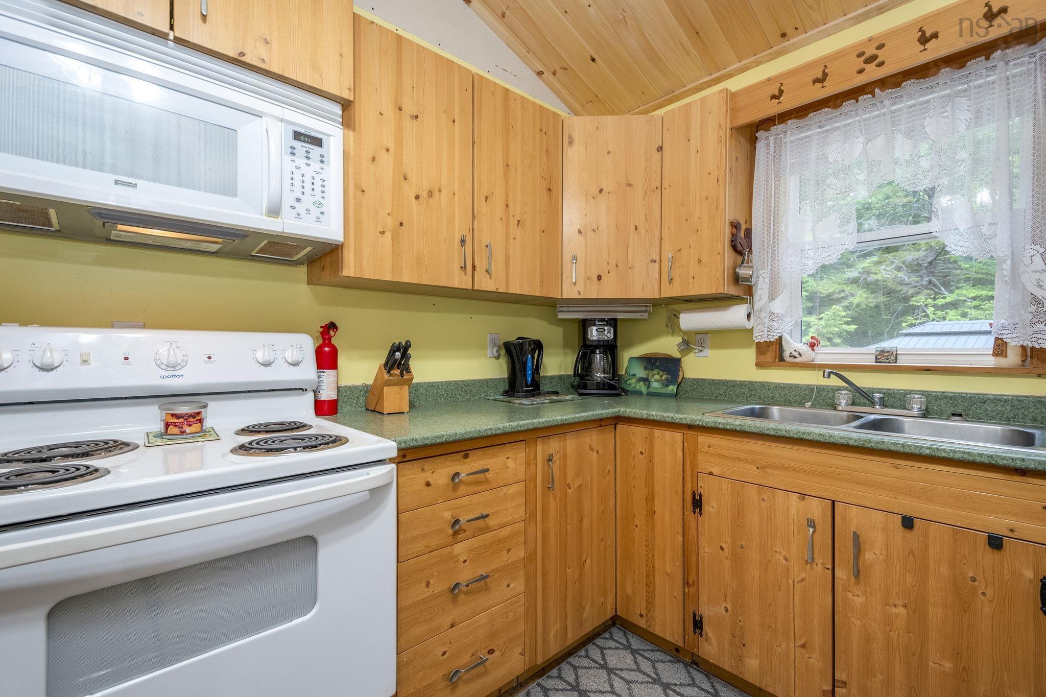 $340,000.00: 189 Madashak Road, Mahone Bay
