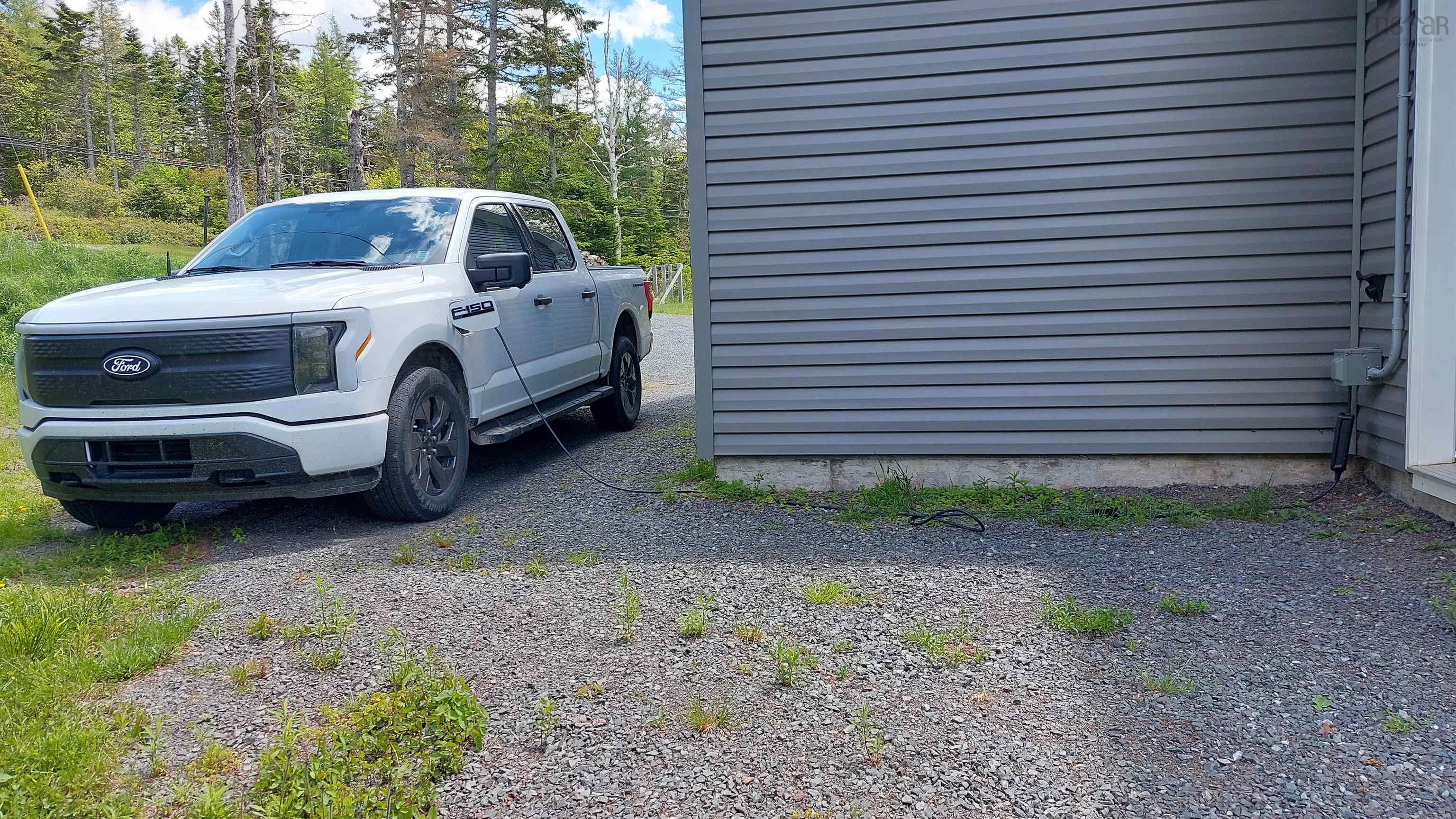 $450,000.00: 2100 Hwy 211, Indian Harbour Lake