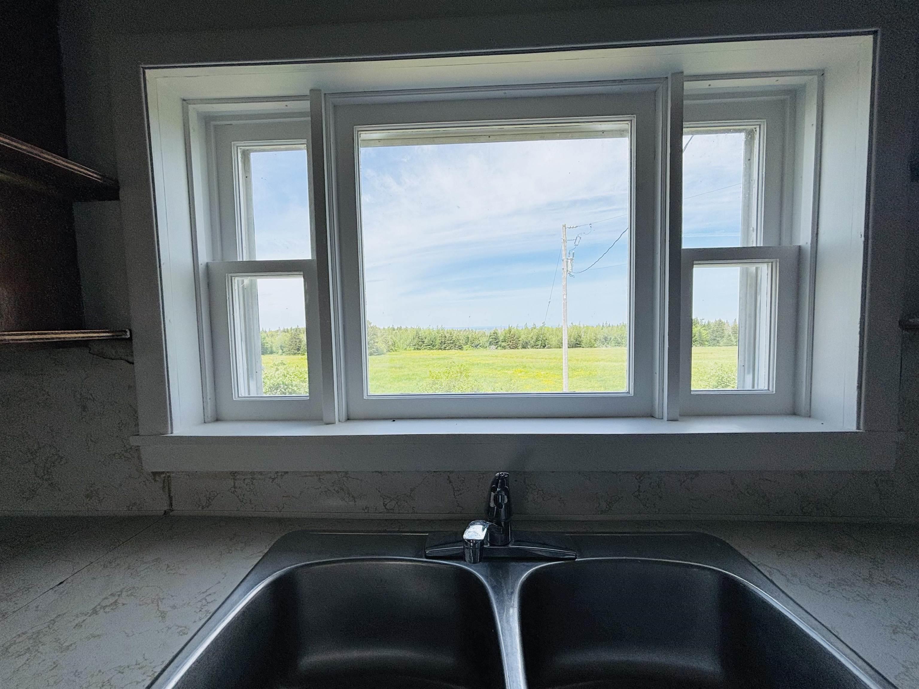 $399,900.00: 507 East Earltown Road E, Earltown