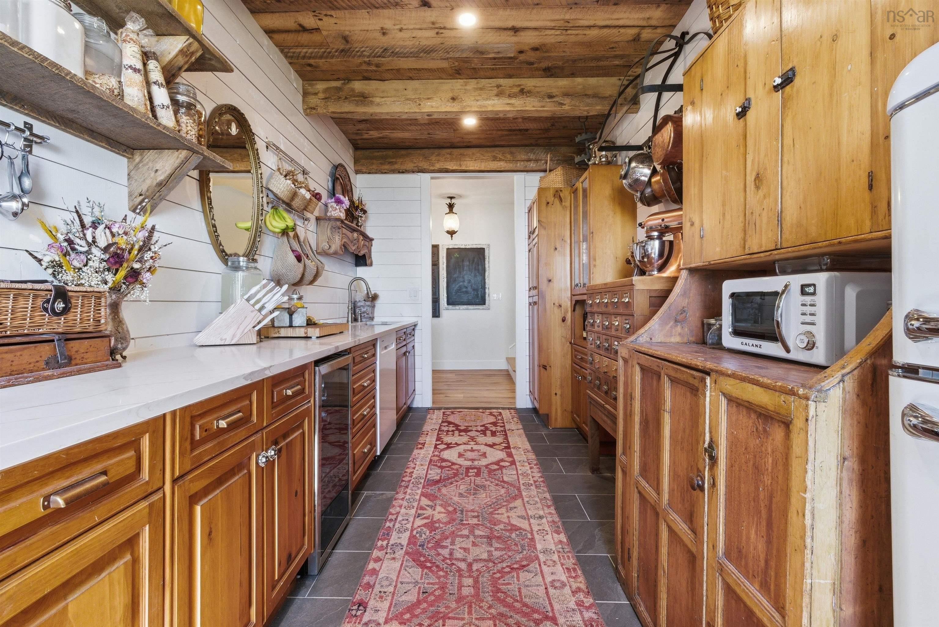 $3,550,000.00: 19 Seashore Lane, Blandford