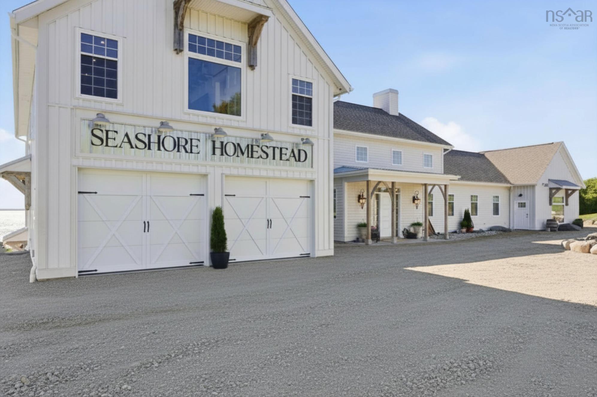 $3,550,000.00: 19 Seashore Lane, Blandford