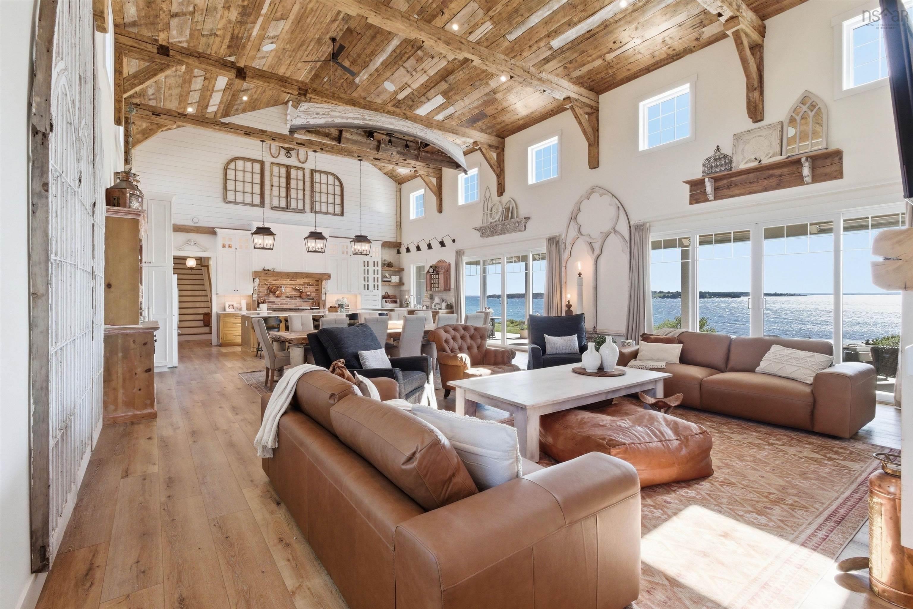$3,550,000.00: 19 Seashore Lane, Blandford