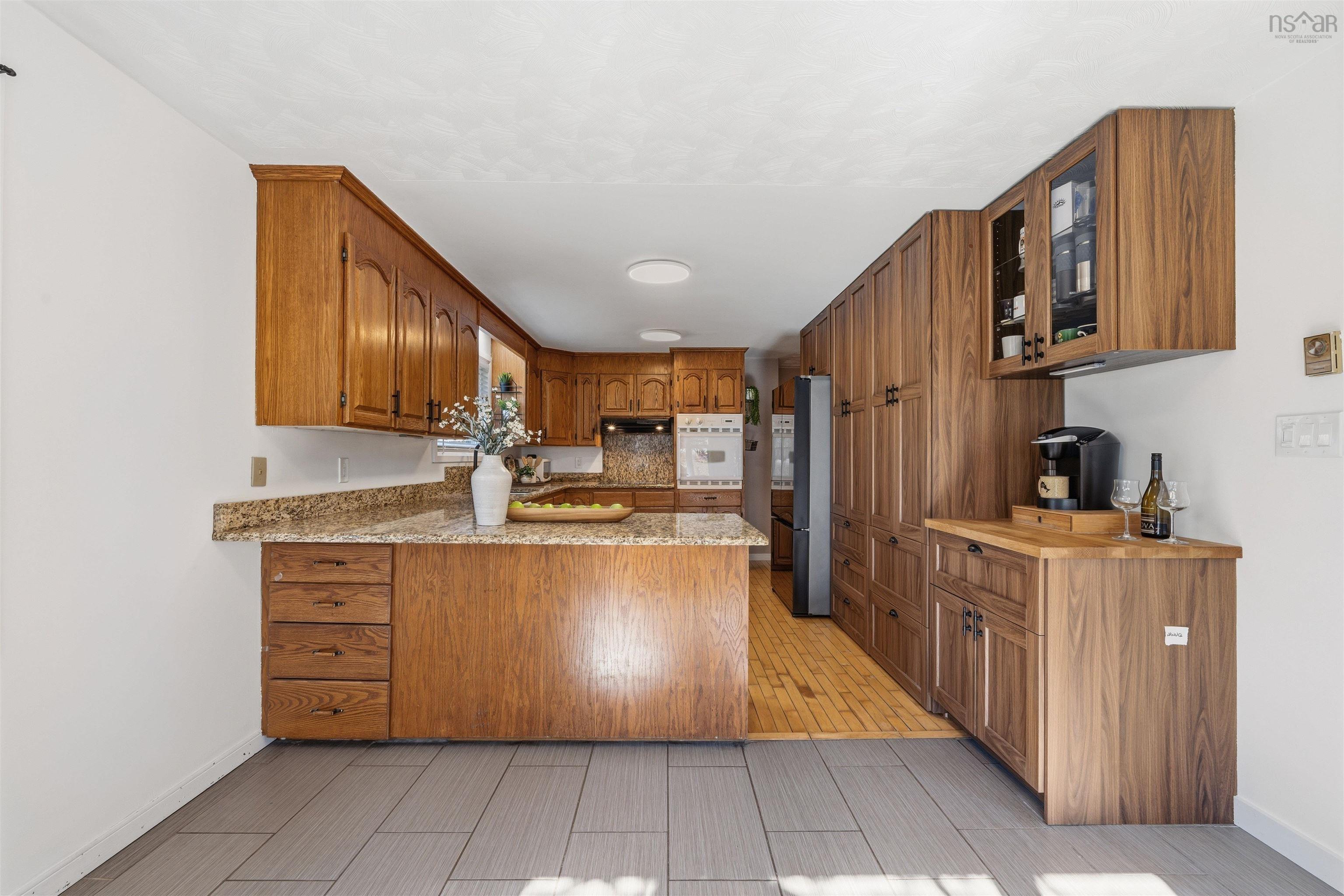$653,000.00: 330 Gabriel Road, Falmouth